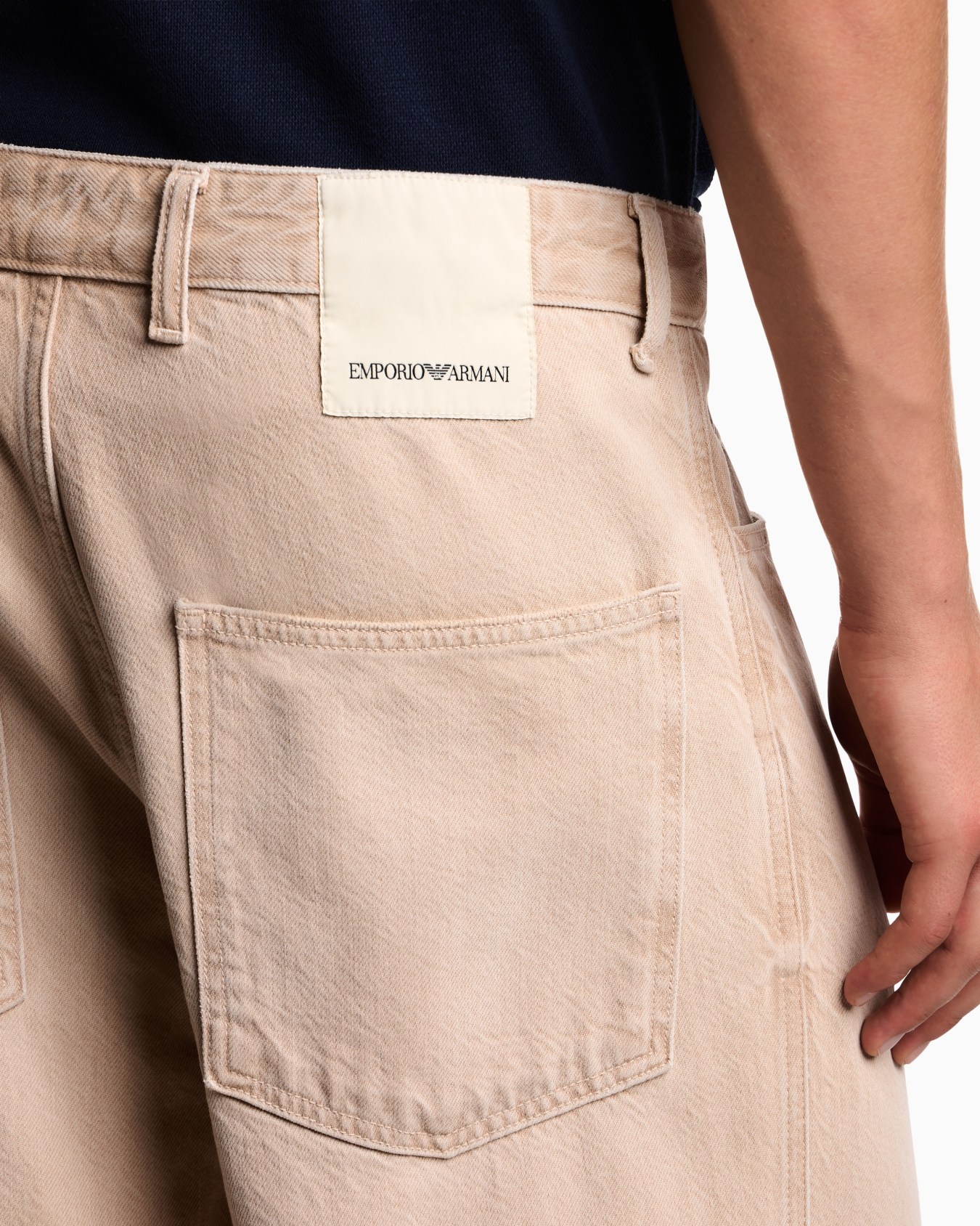 Eagle Club washed denim jeans Slide 4