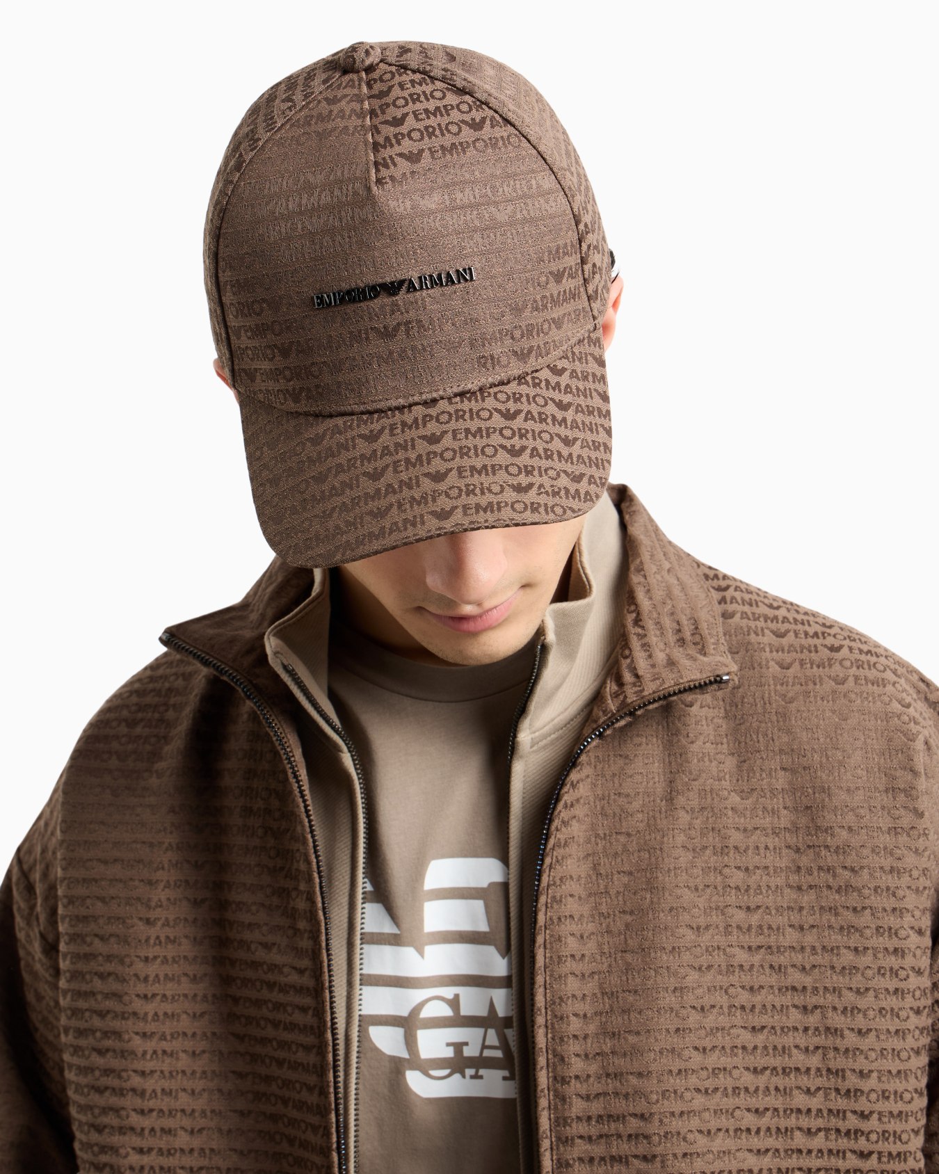 Jacquard nylon baseball cap with all-over logo lettering Slide 2