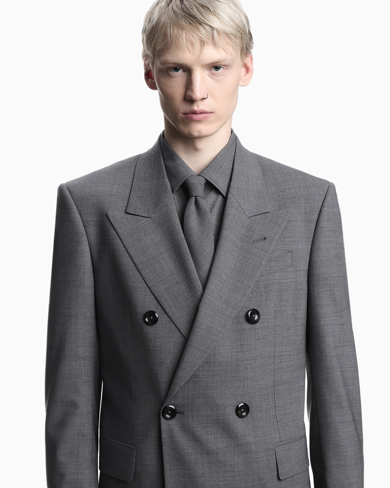 Cravatta in tela di lana vergine Slide 2