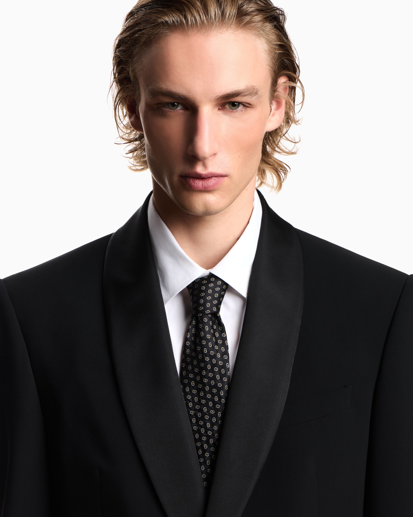 Corbata de seda con micromotivo en tejido jacquard Diapositiva 2