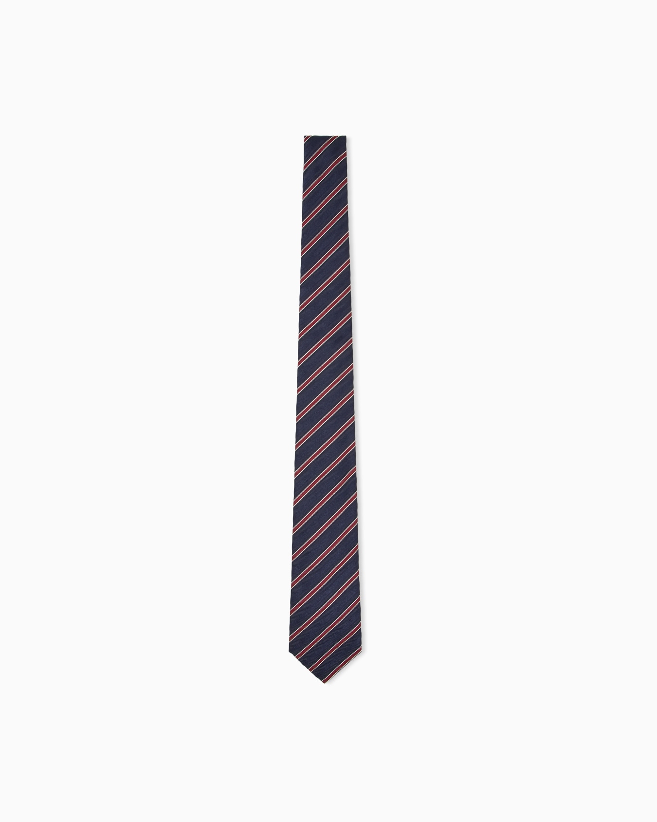 Silk necktie with diagonal stripes Slide 0