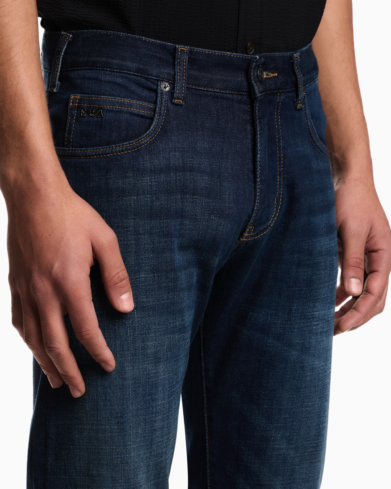 J45 regular-fit denim jeans in a classic wash Slide 4