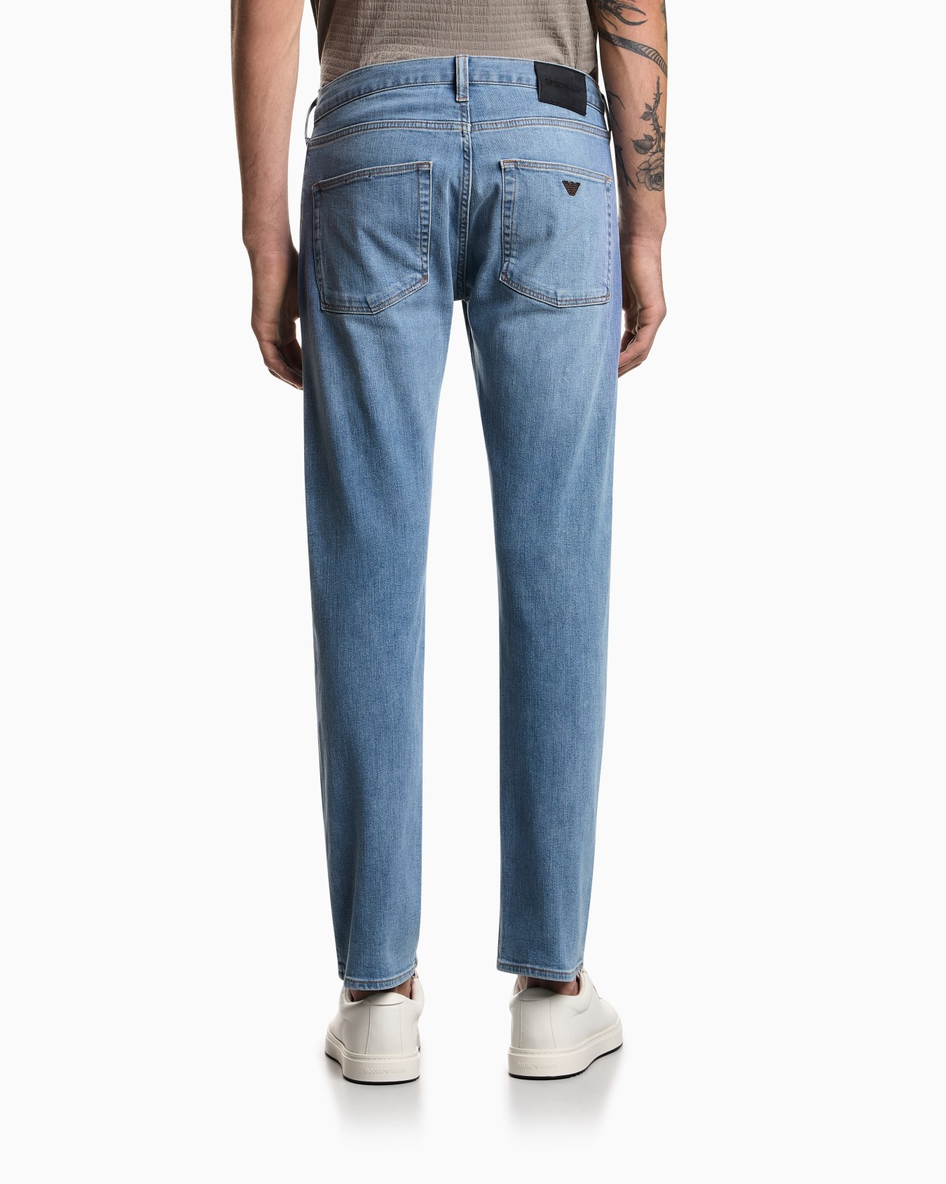 J45 Regular-fit washed 11.5 oz comfort denim jeans Slide 2