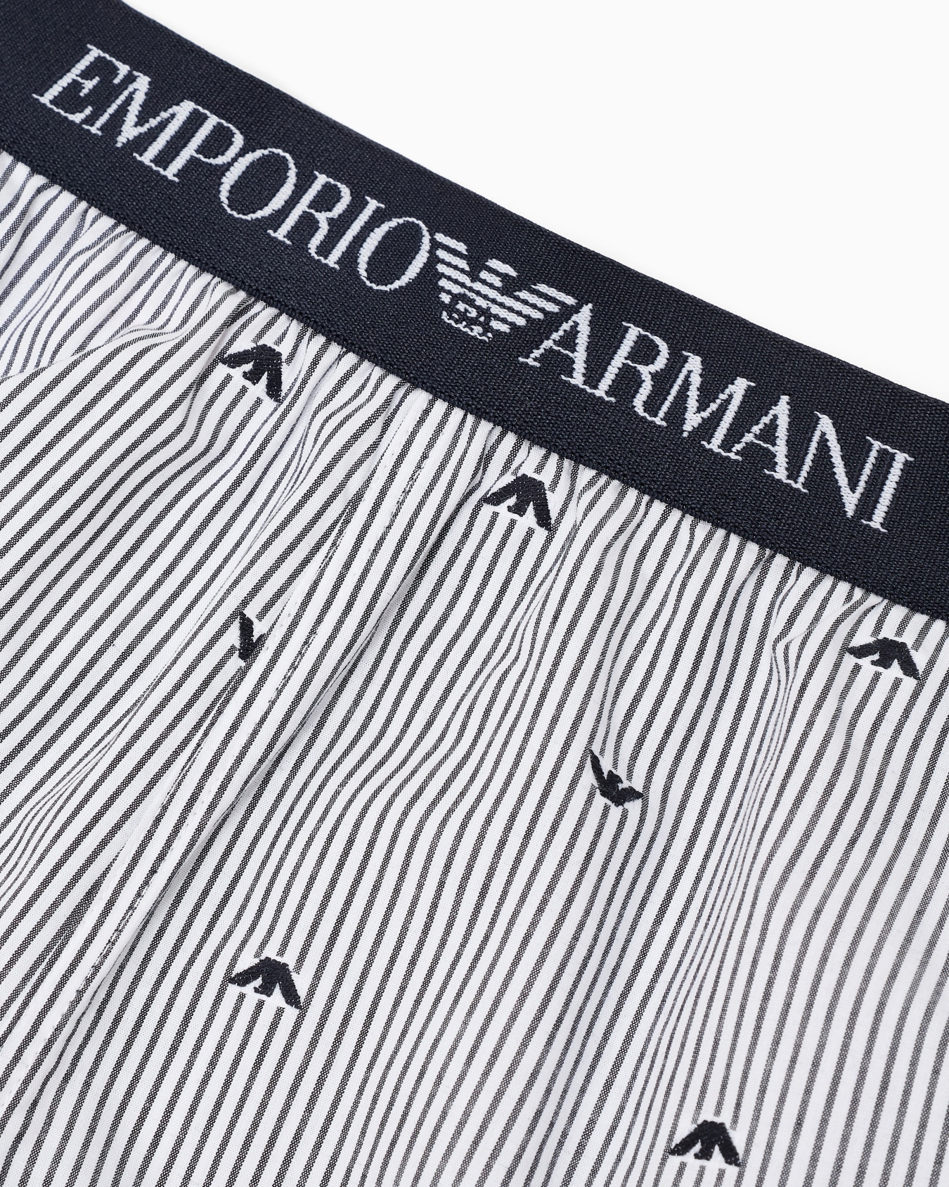 Pantaloni loungewear in tessuto jacquard pattern all over Slide 3