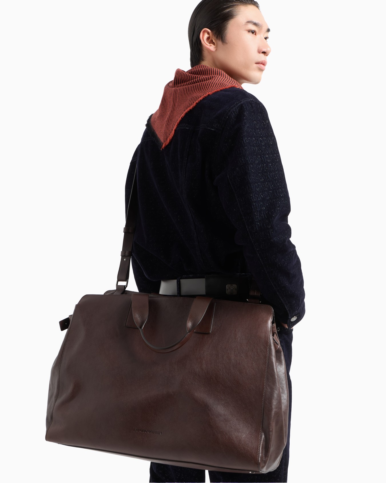 Leather duffel bag with embossed logo Slide 5