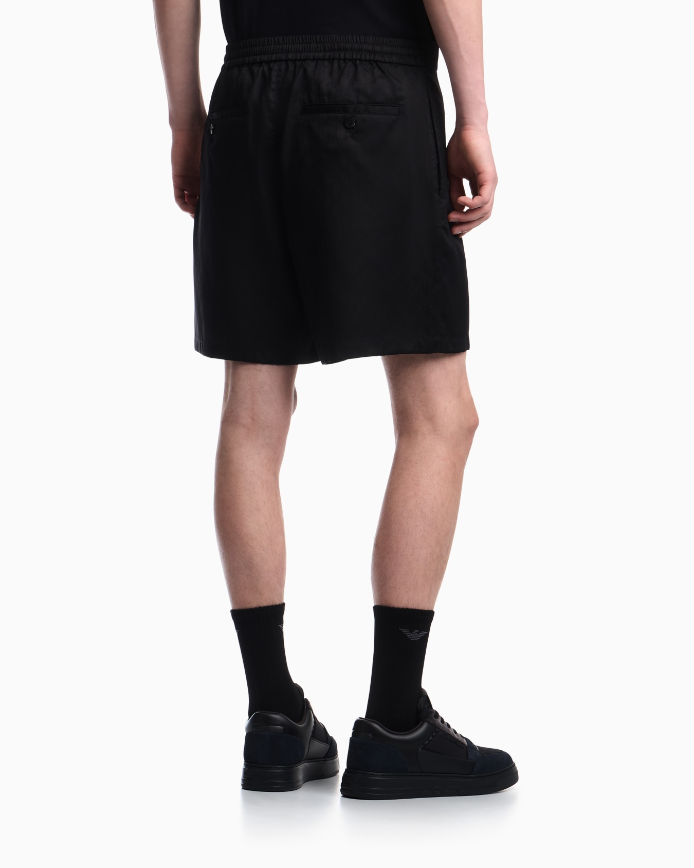 Bermuda shorts in Tencel jacquard with a regular fit Slide 5