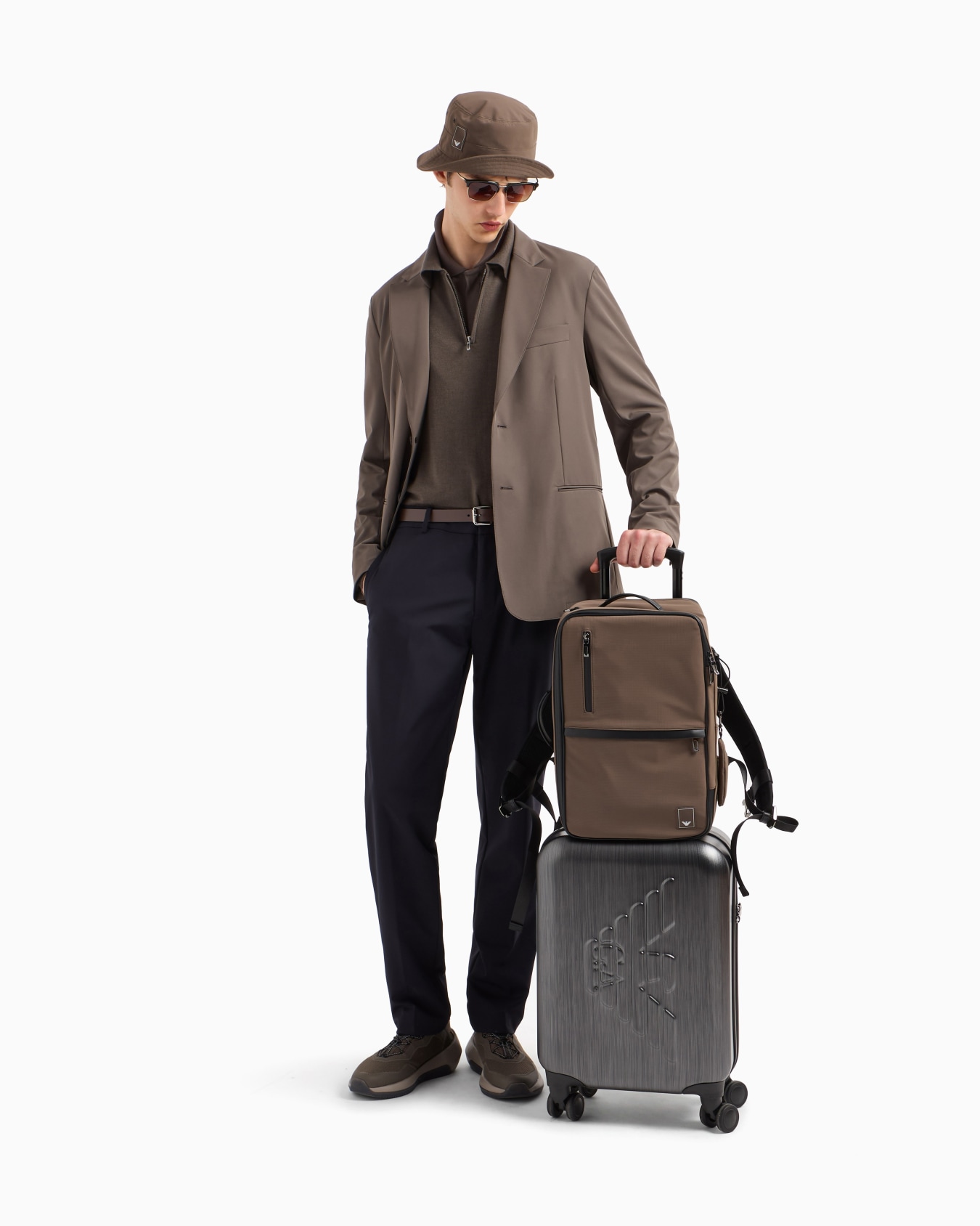 Pantalon Travel Essential en nylon stretch  Diapositive 2