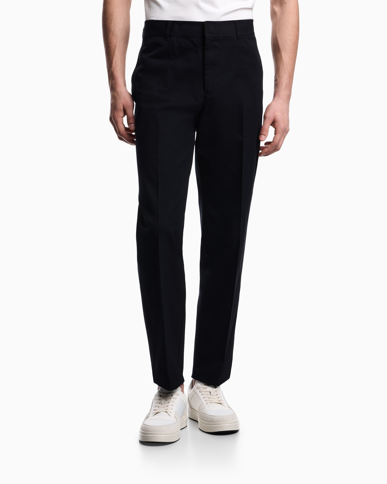 Cotton-silk fabric trousers Slide 2