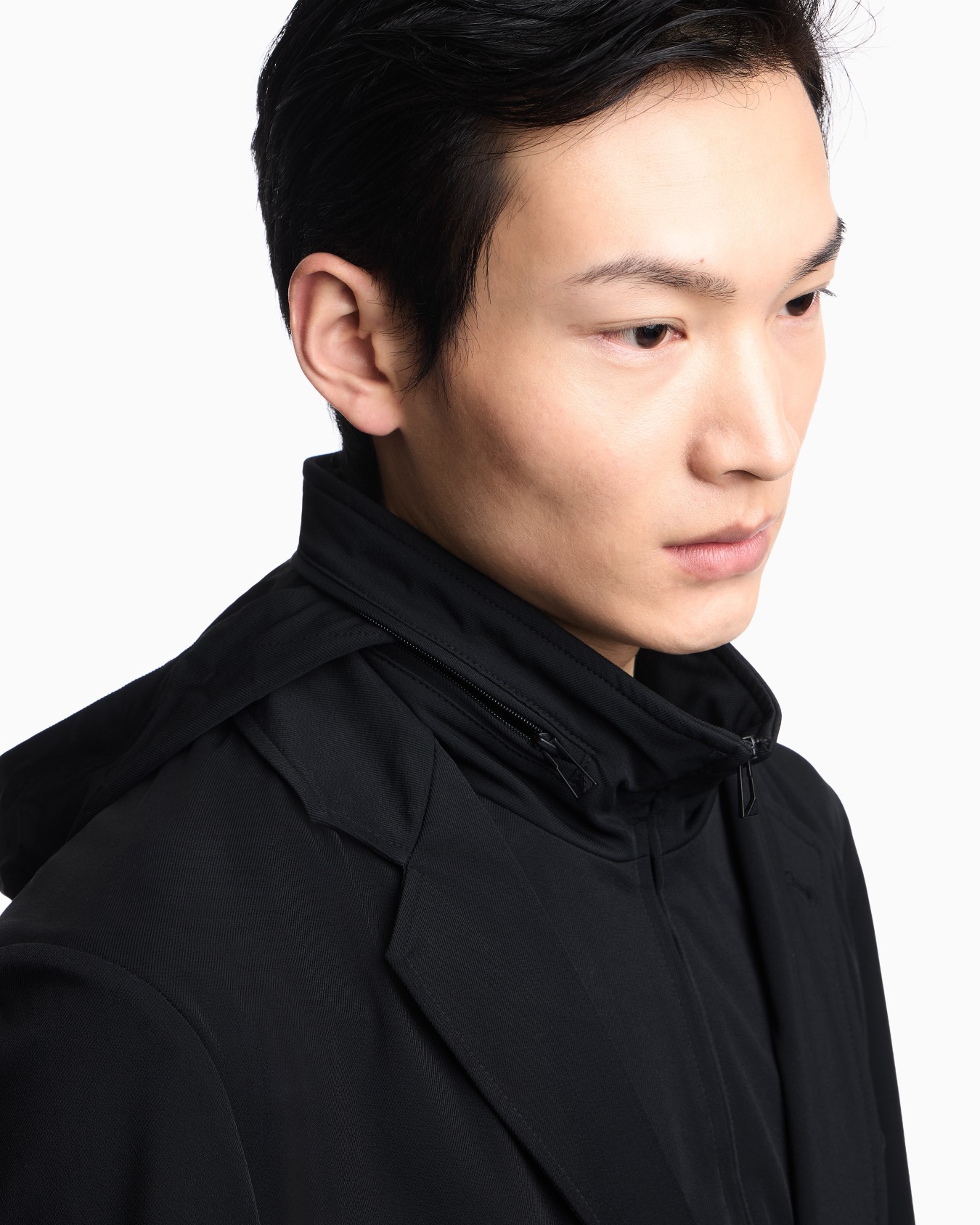 Stretch-nylon twill blazer with detachable inner panel Slide 4