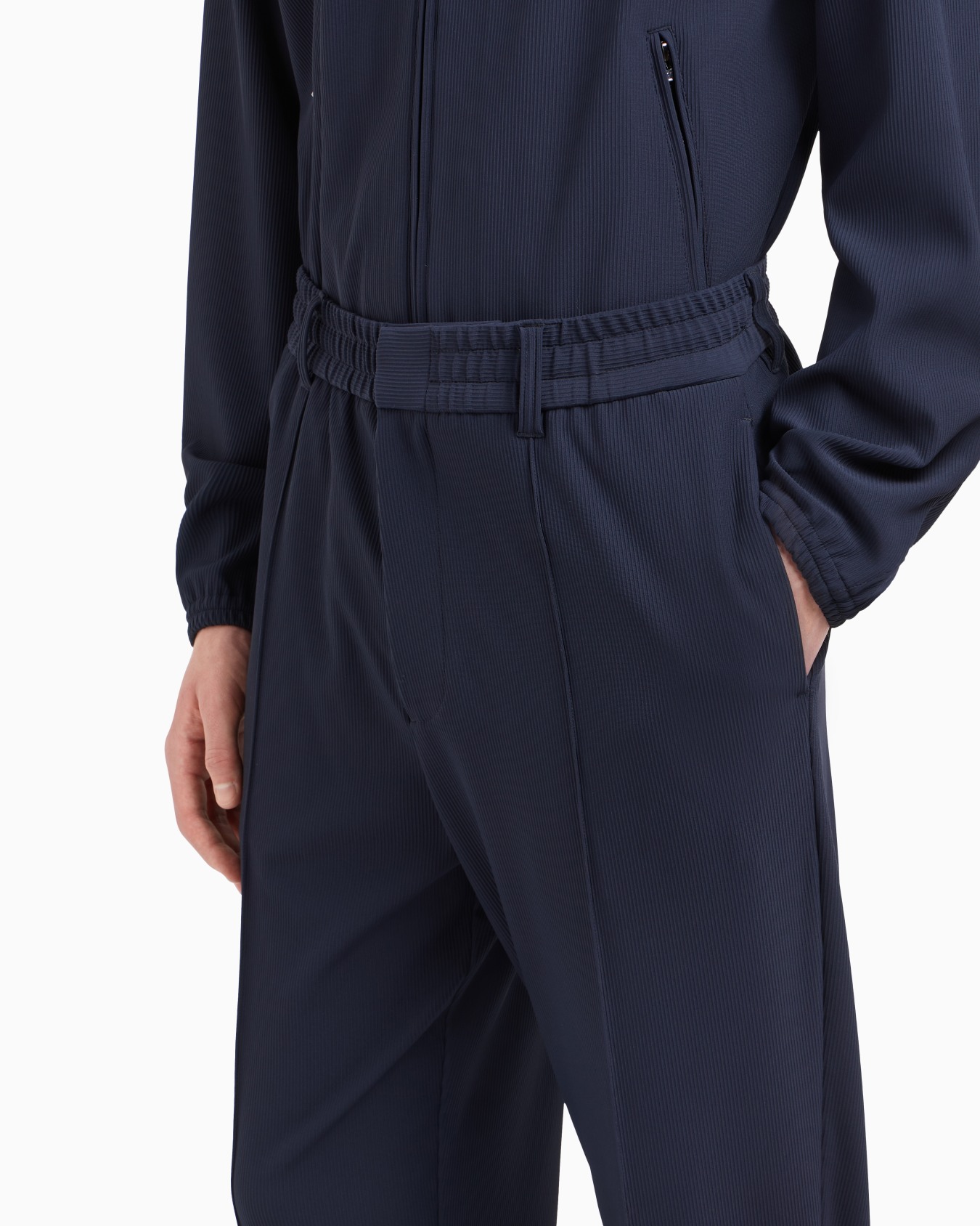 Pantaloni con nervature in nylon stretch effetto canneté Slide 5