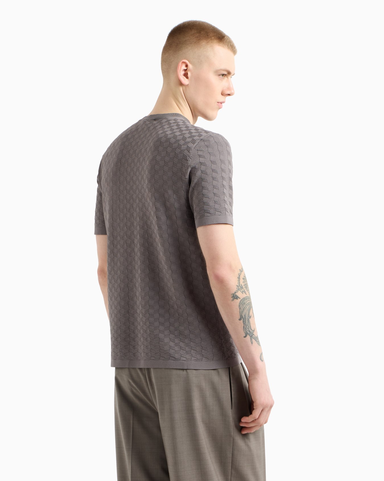 Viscose-blend jumper with an embossed pattern Slide 2