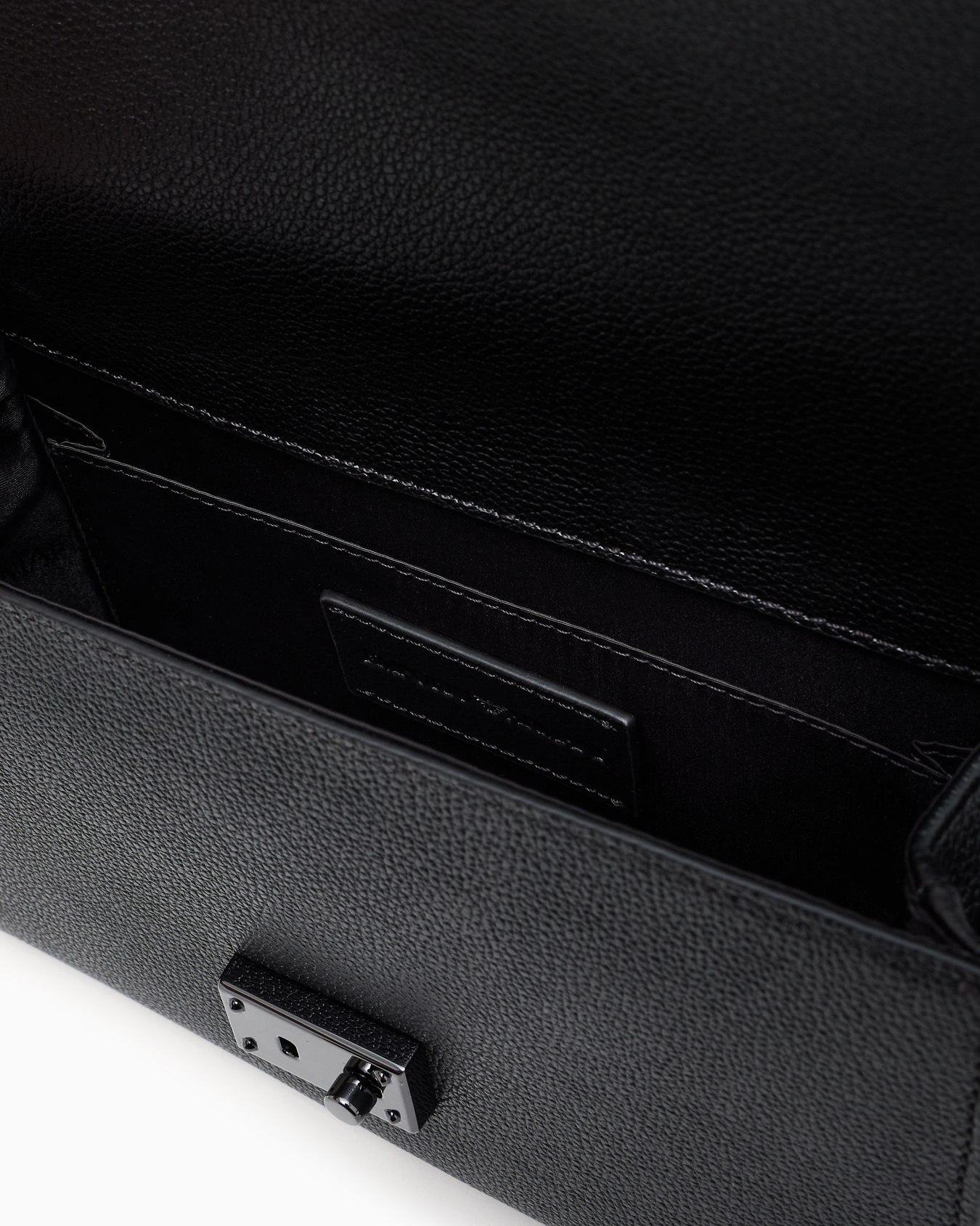 Borsa a tracolla con patta in pelle bottalata Slide 3