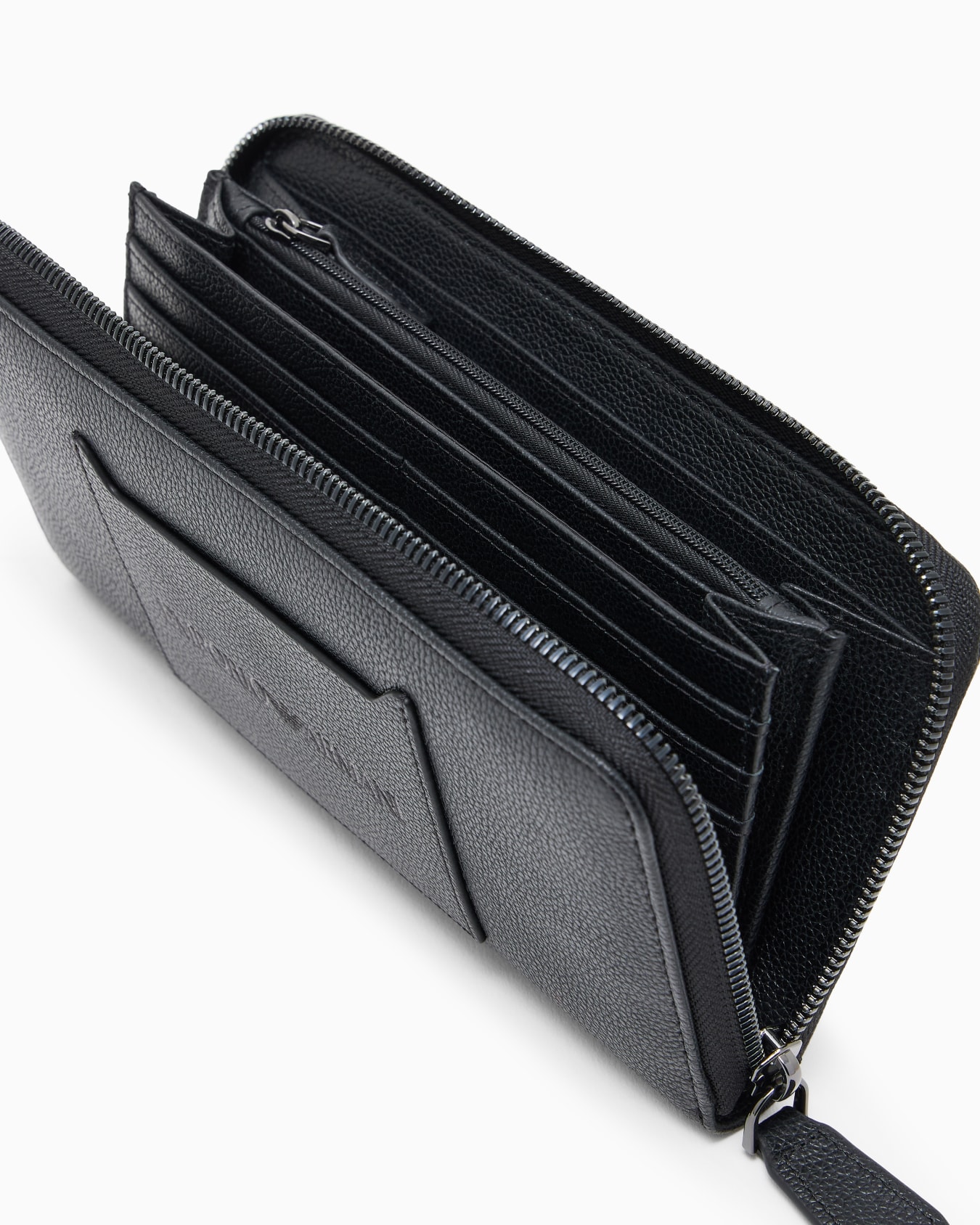 Tumbled leather wallet with wrap-around zip Slide 3
