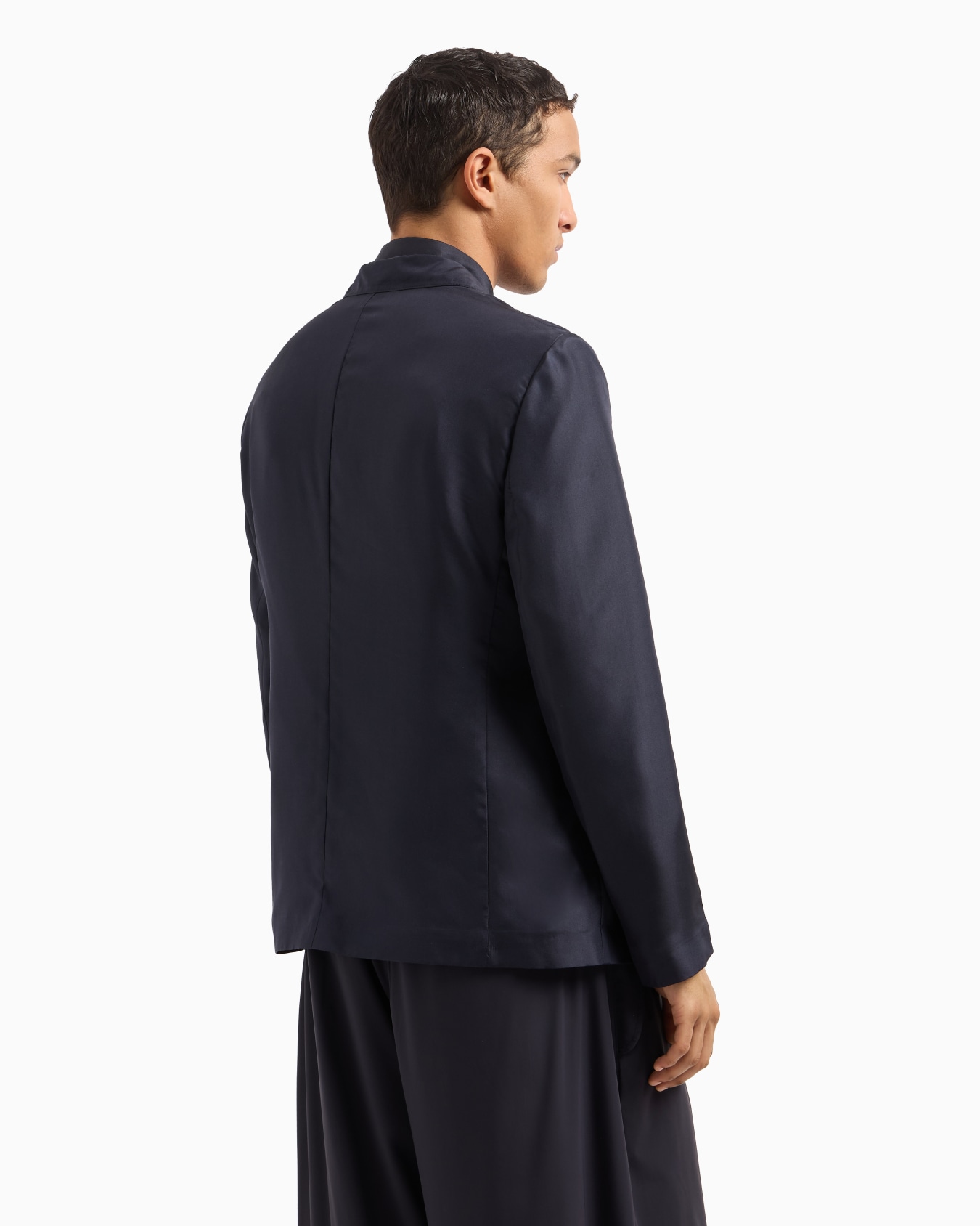 Single-breasted jacket in Habutai silk Slide 3