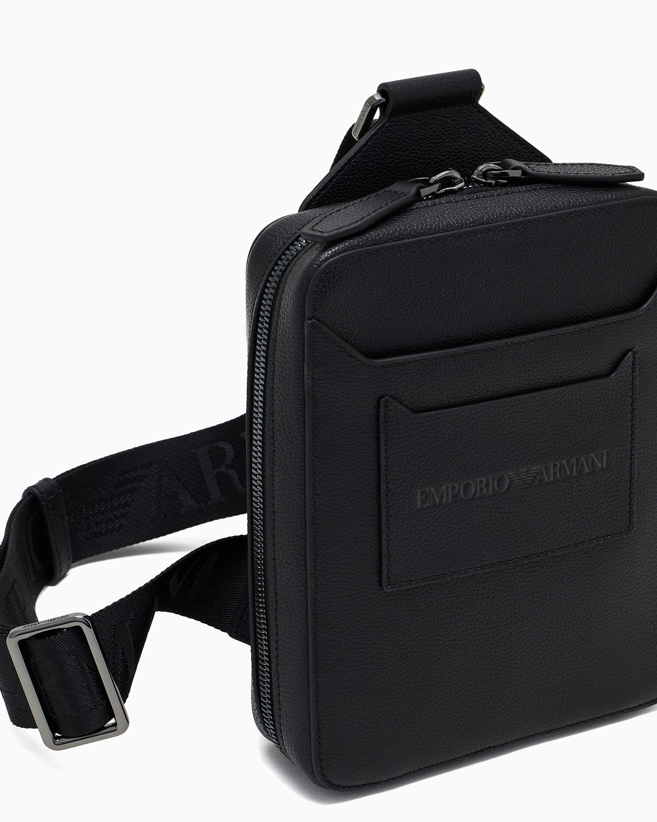 Minimochila de un solo tirante en piel abatanada Diapositiva 4