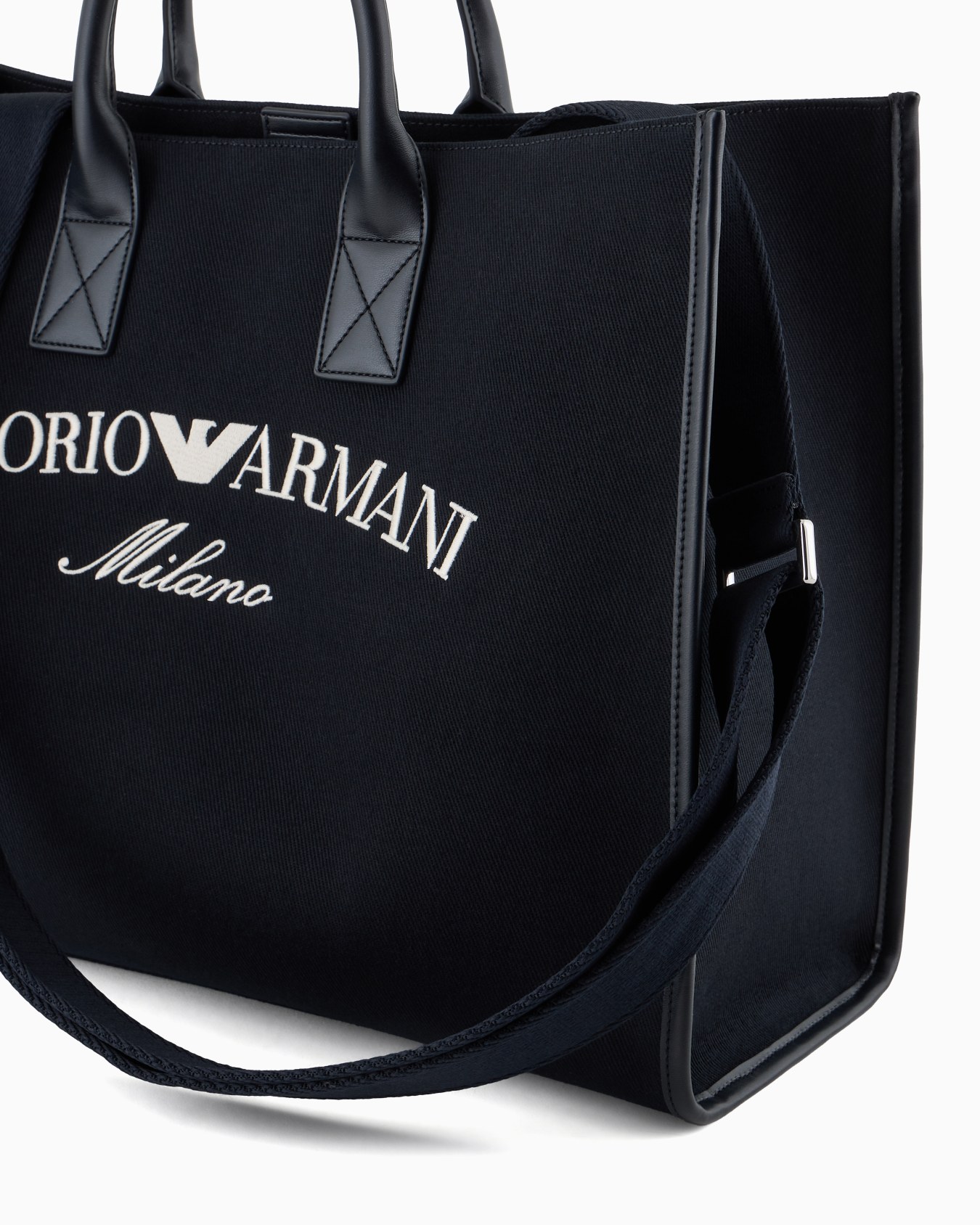Canvas shopper bag with logo embroidery Slide 4