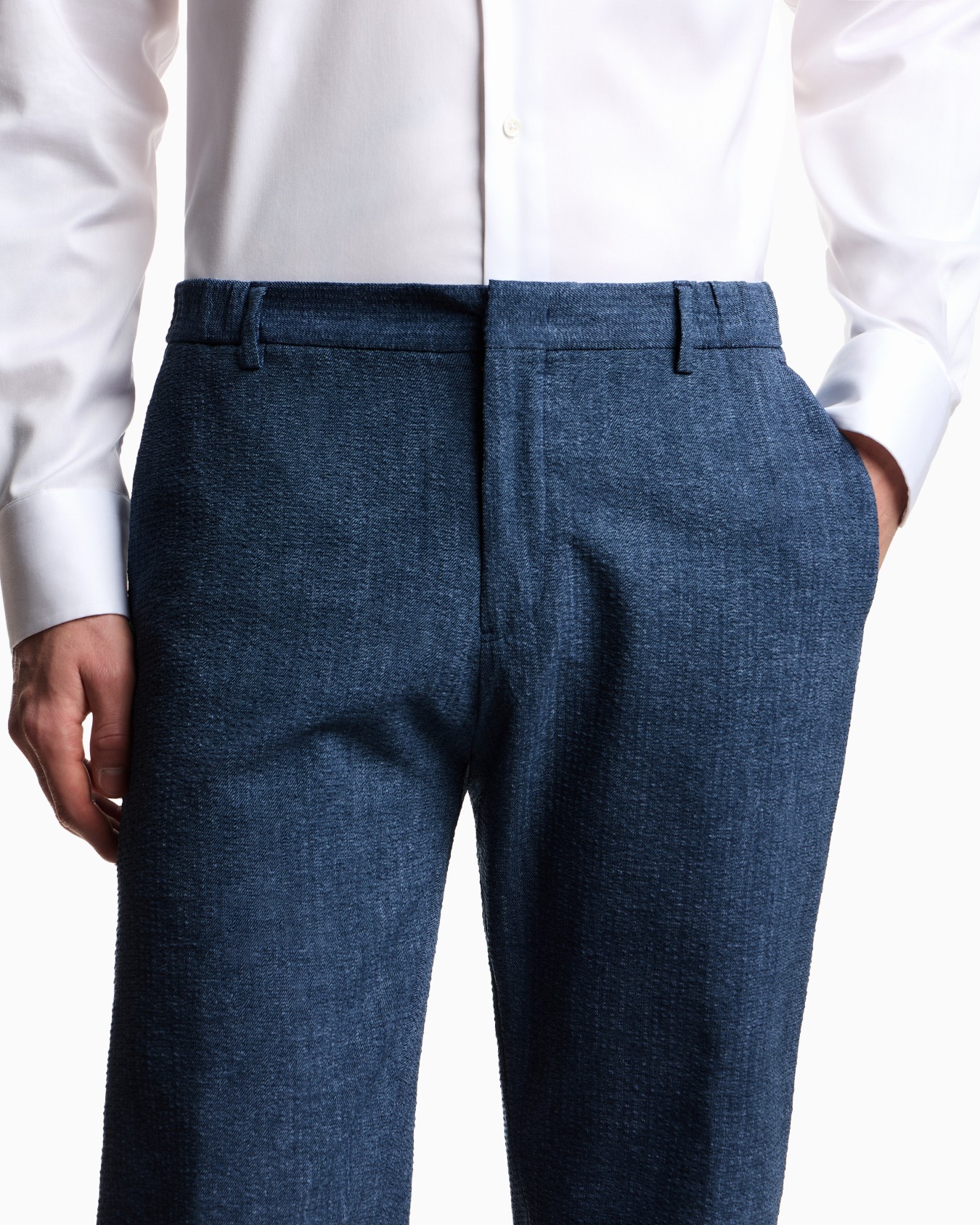 Printed seersucker fabric trousers Slide 4