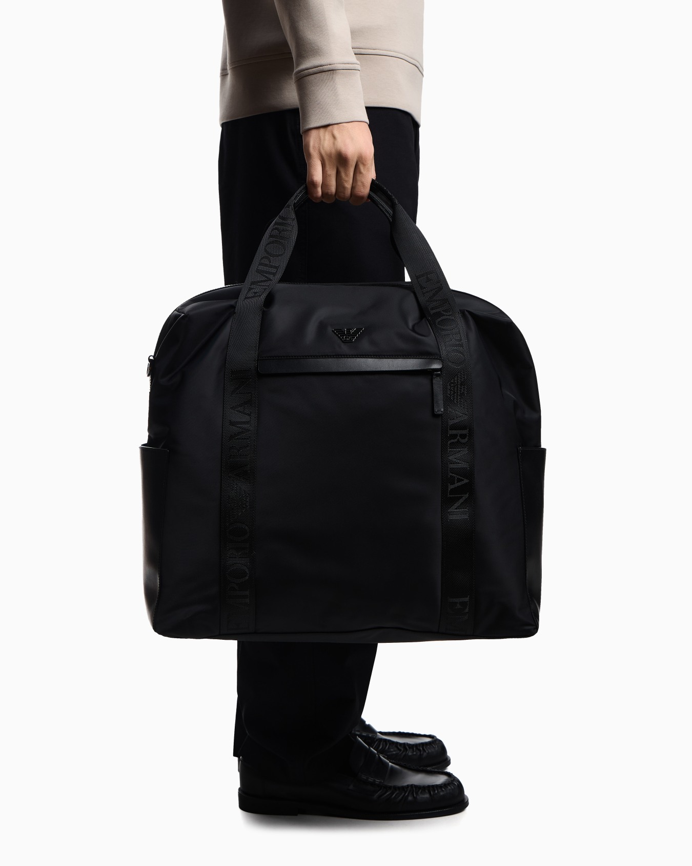 ASV recycled-nylon gym bag Slide 6