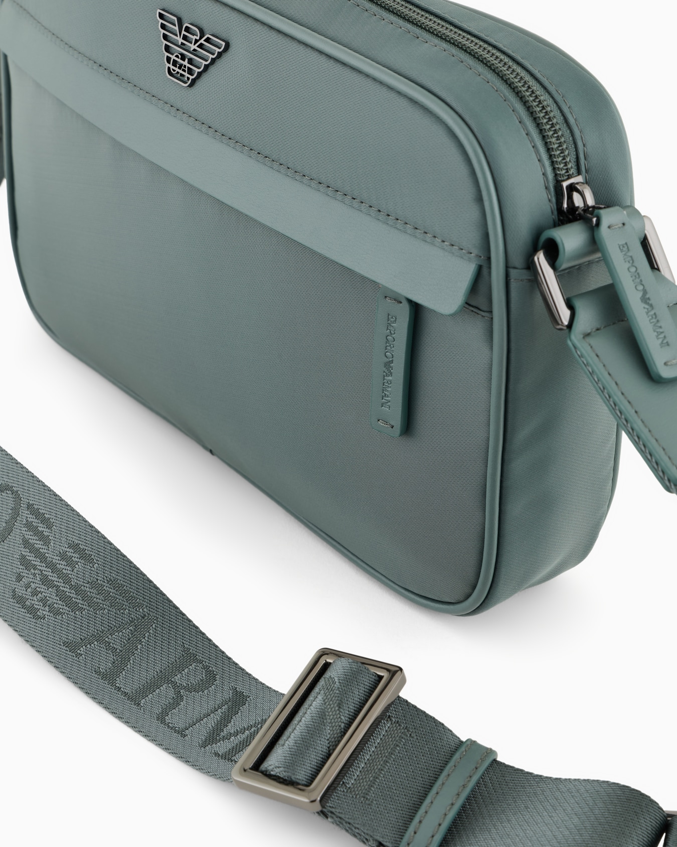 ASV recycled nylon shoulder bag Slide 4