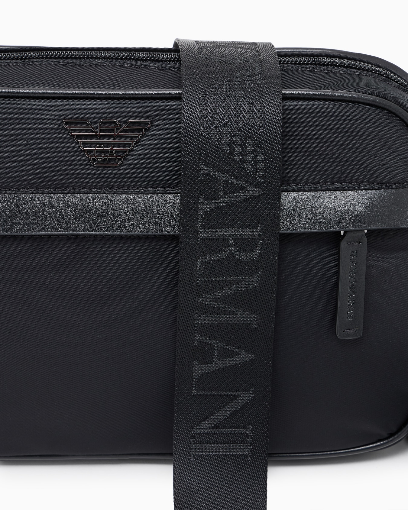 ASV recycled nylon shoulder bag Slide 5
