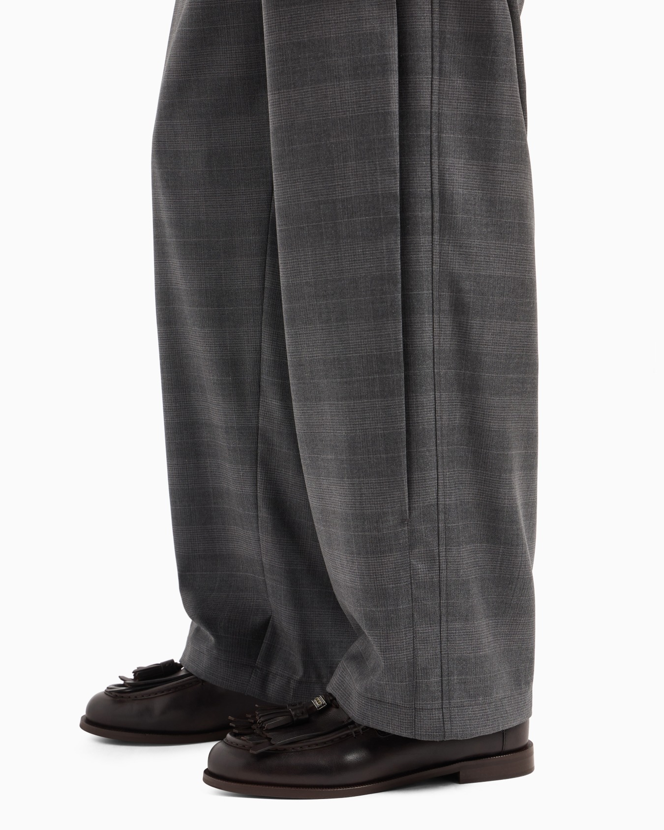 Pantalon à pinces en laine et soie avec motif à carreaux Diapositive 5