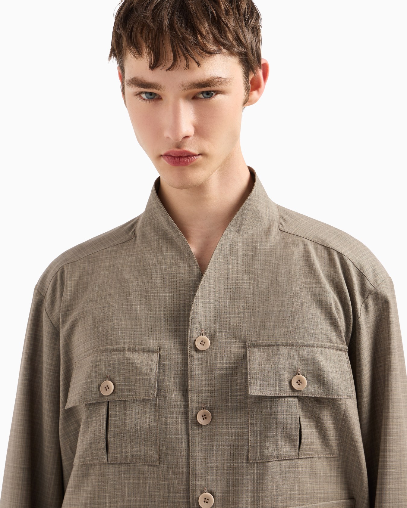 Shirt jacket in tropical light wool canvas Slide 5
