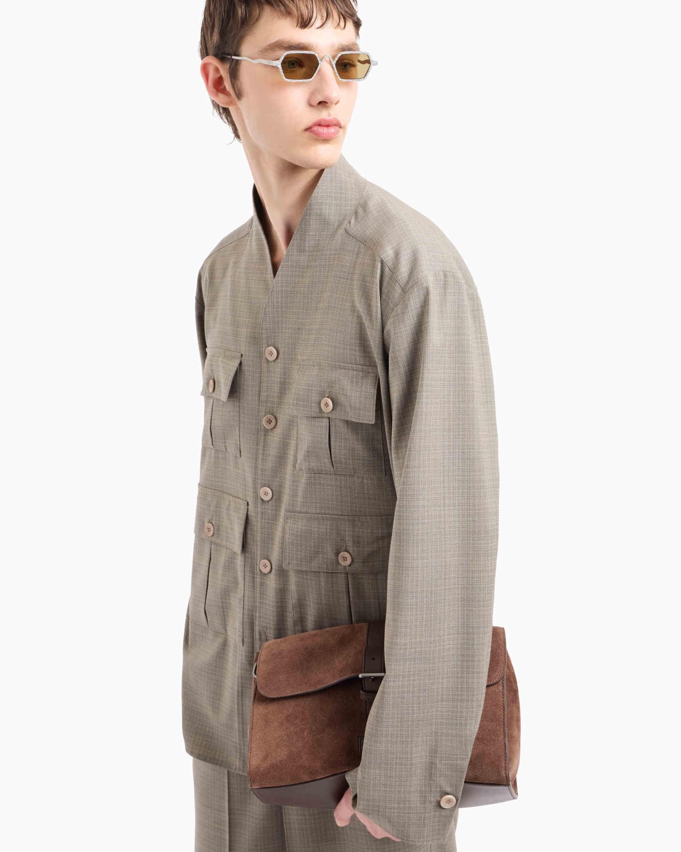 Shirt jacket in tropical light wool canvas Slide 6