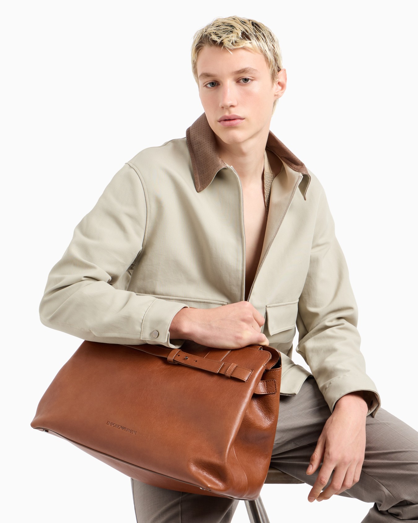 Compact gabardine blouson with suede collar Slide 5