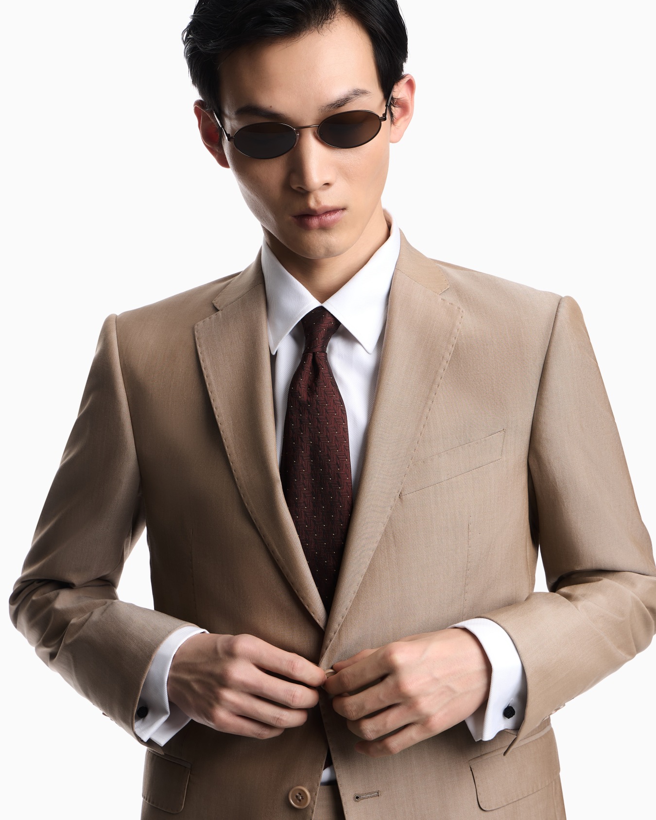 Einreihiger Anzug aus Popeline in Solaro-Optik Folie 3