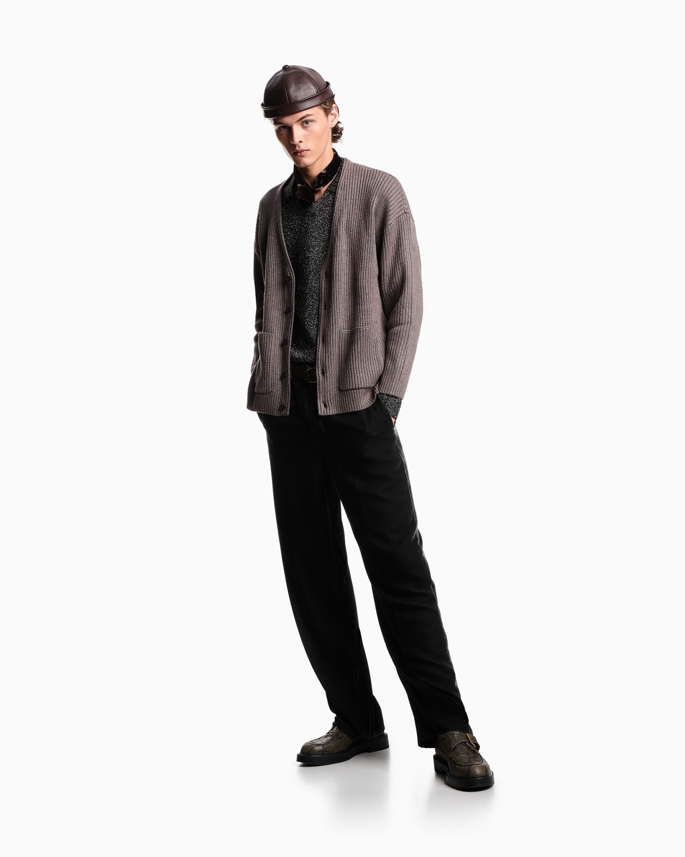 Ribbed wool-blend V-neck cardigan Slide 1