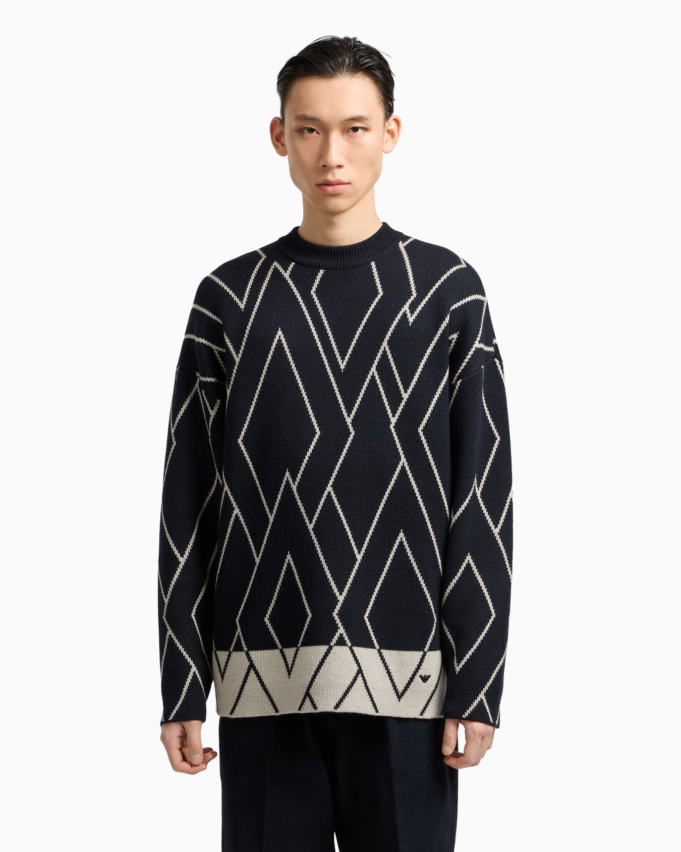 Pull en laine vierge jacquard point chenille à motif géométrique Diapositive 4