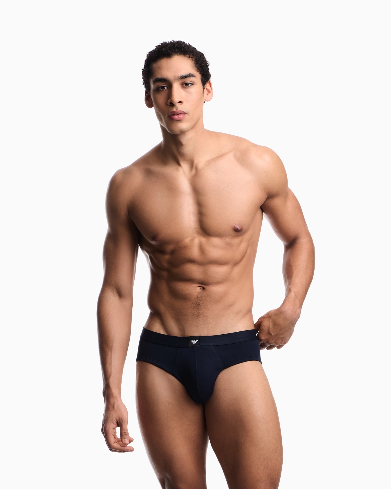 Three-pack of Essential logolabel jersey briefs Slide 1