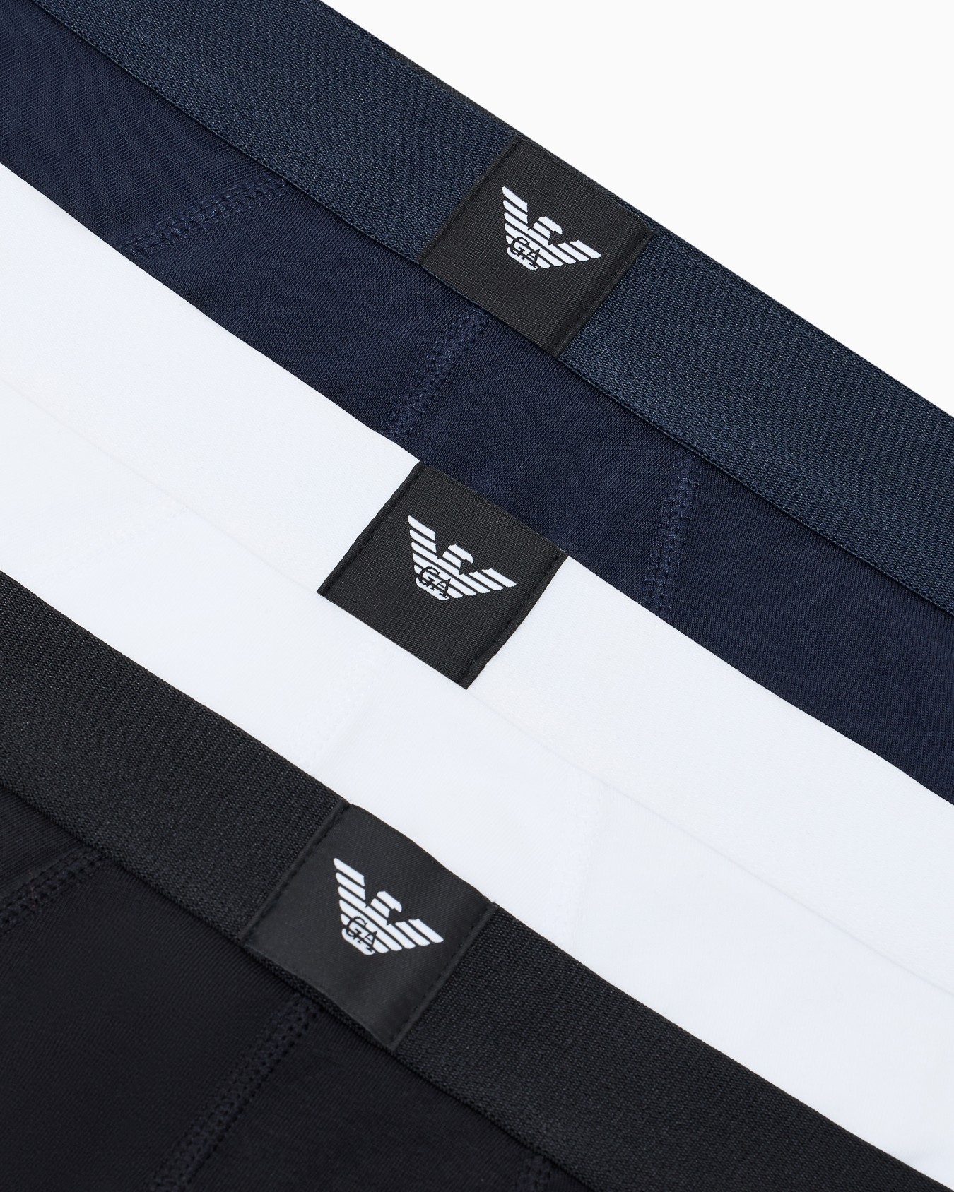 3-pack regular briefs in cotton jersey with a logo label Slide 3
