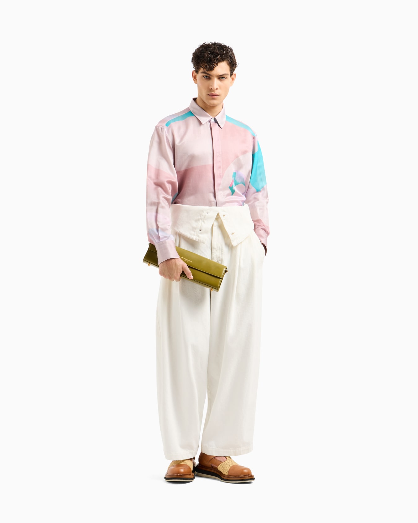 Clutch bag with shoulder strap and smooth leather flap Slide 5
