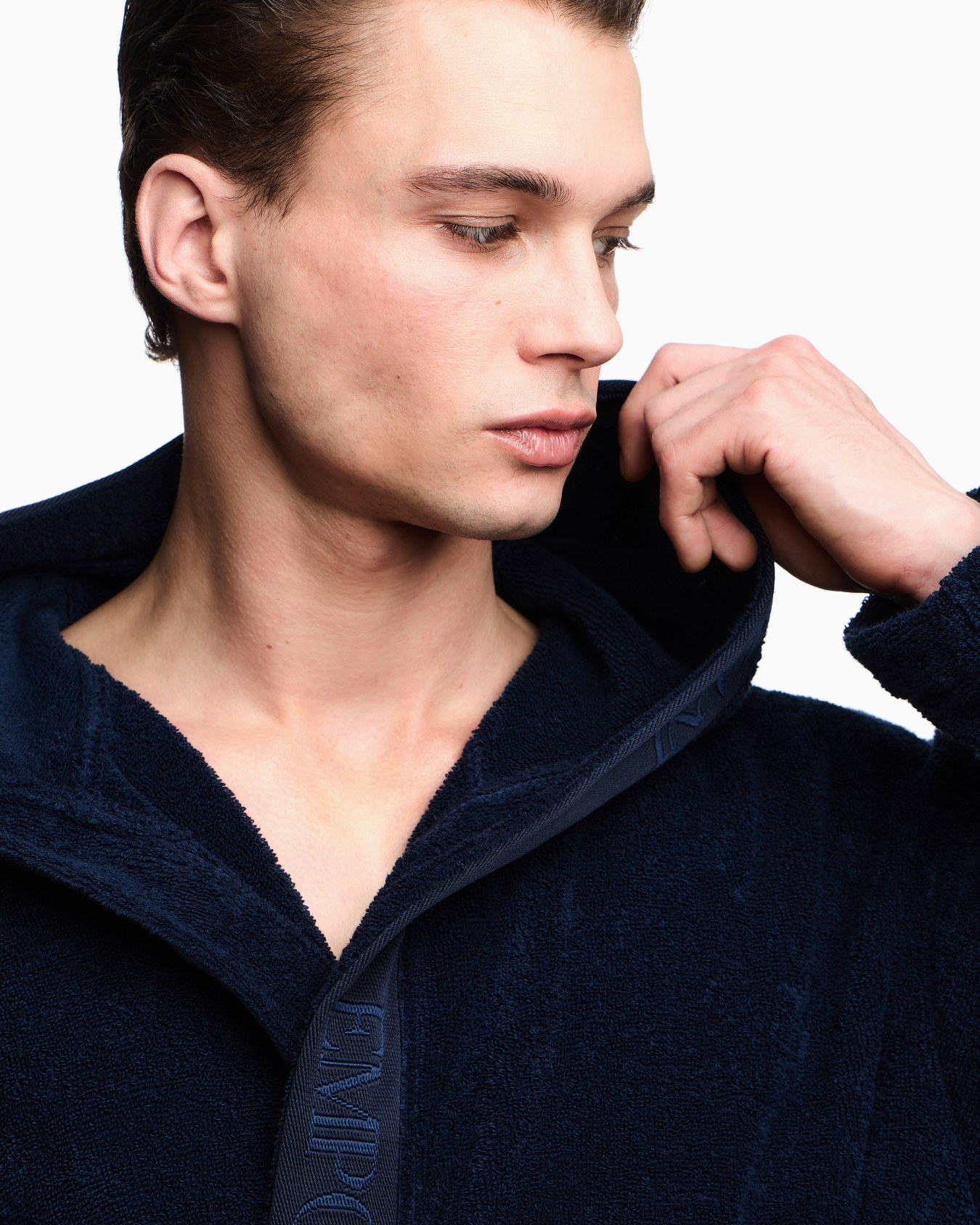 Terrycloth bathrobe with logo trim Slide 3