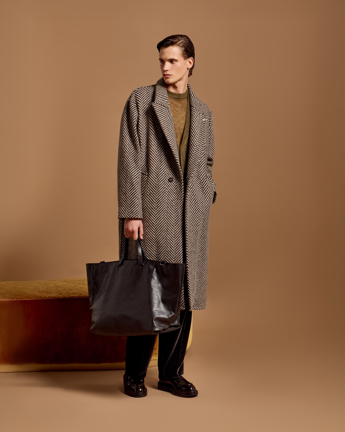 Cardigan à encolure en V en mélange de mohair avec maille jersey lâchée Diapositive 7