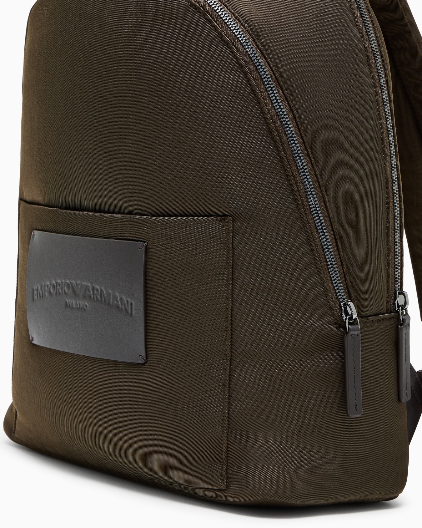 Padded nylon round backpack Slide 4