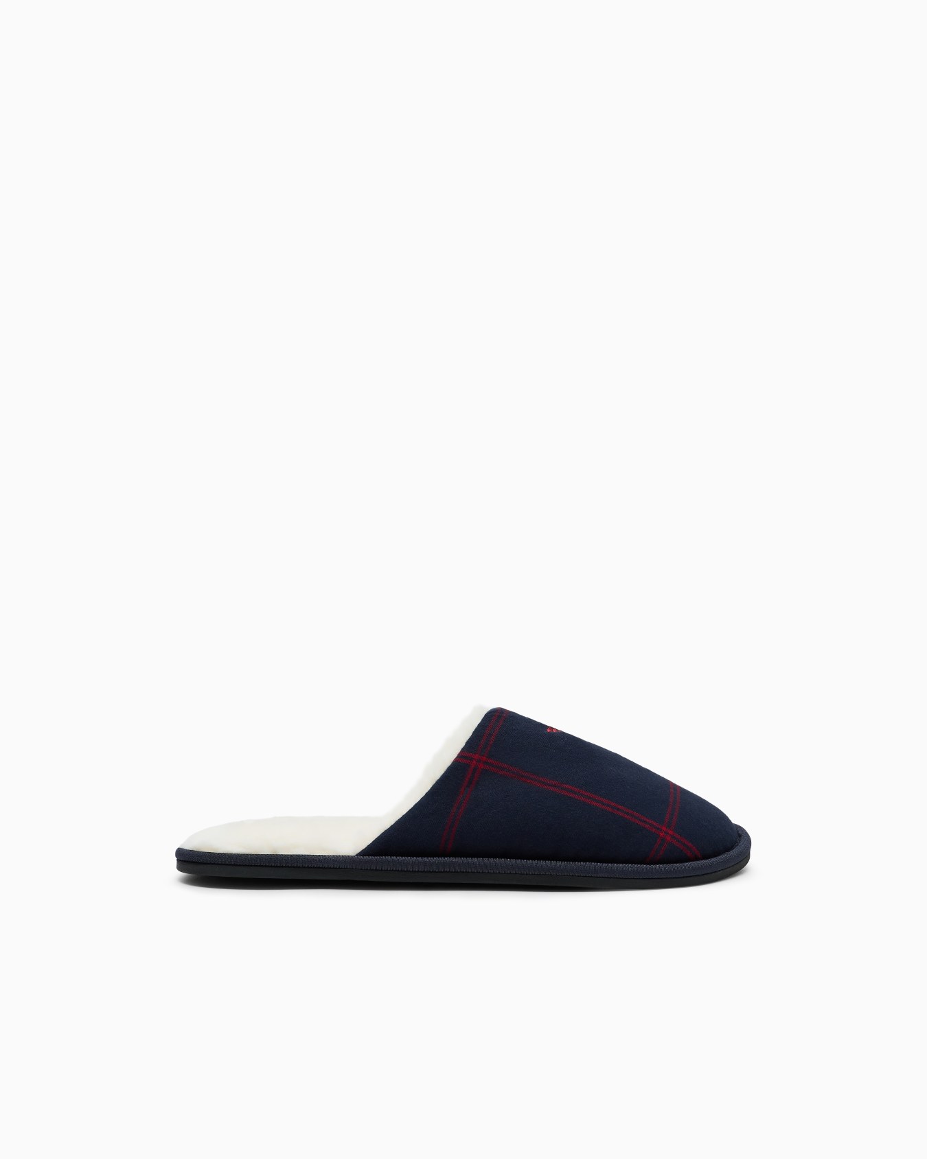 Tartan motif flannel slippers Slide 0