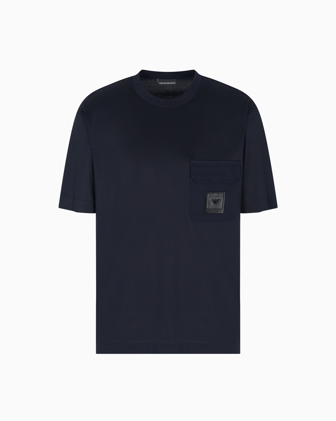 Camiseta de punto mezcla de lyocell con bolsillo de nailon y parche con logotipo Diapositiva 0