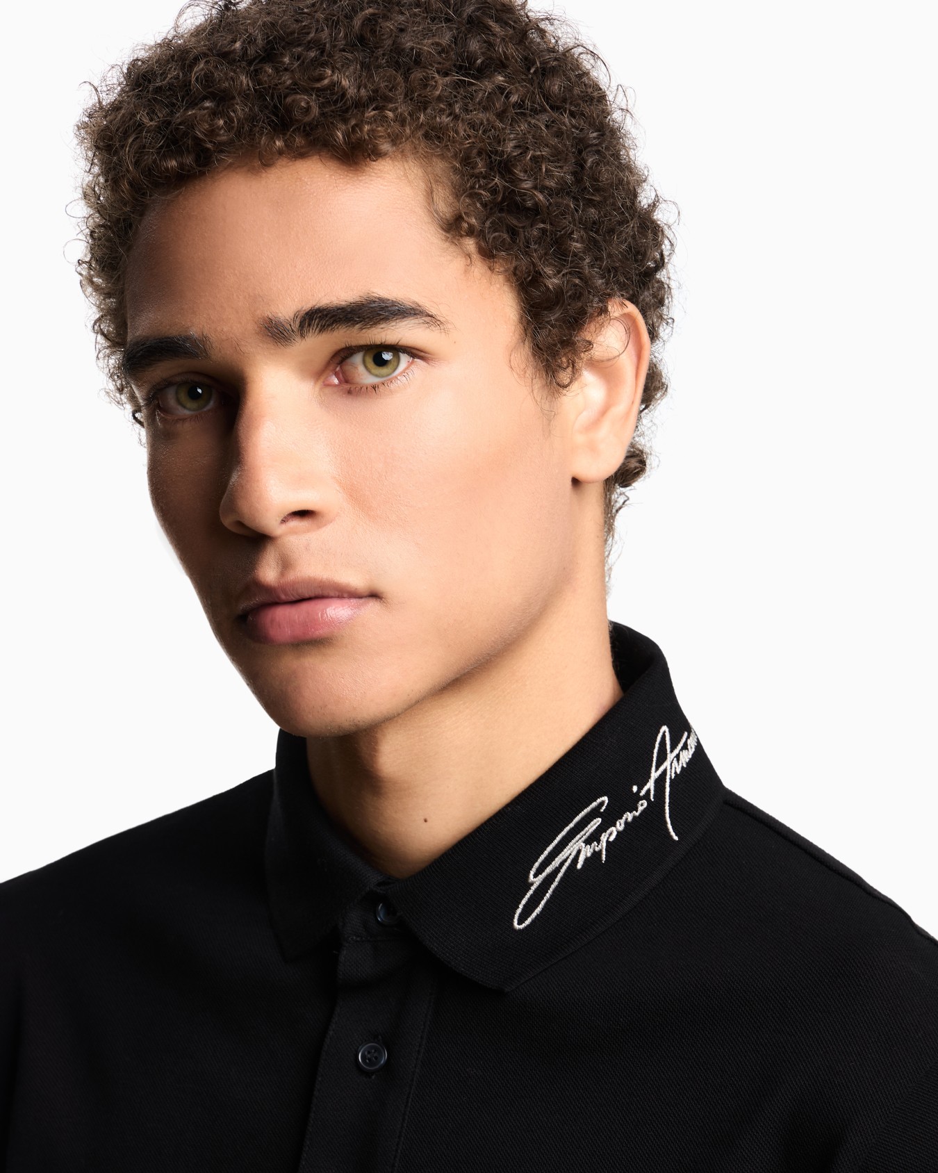 Piqué polo shirt with signature logo embroidery on the collar Slide 5