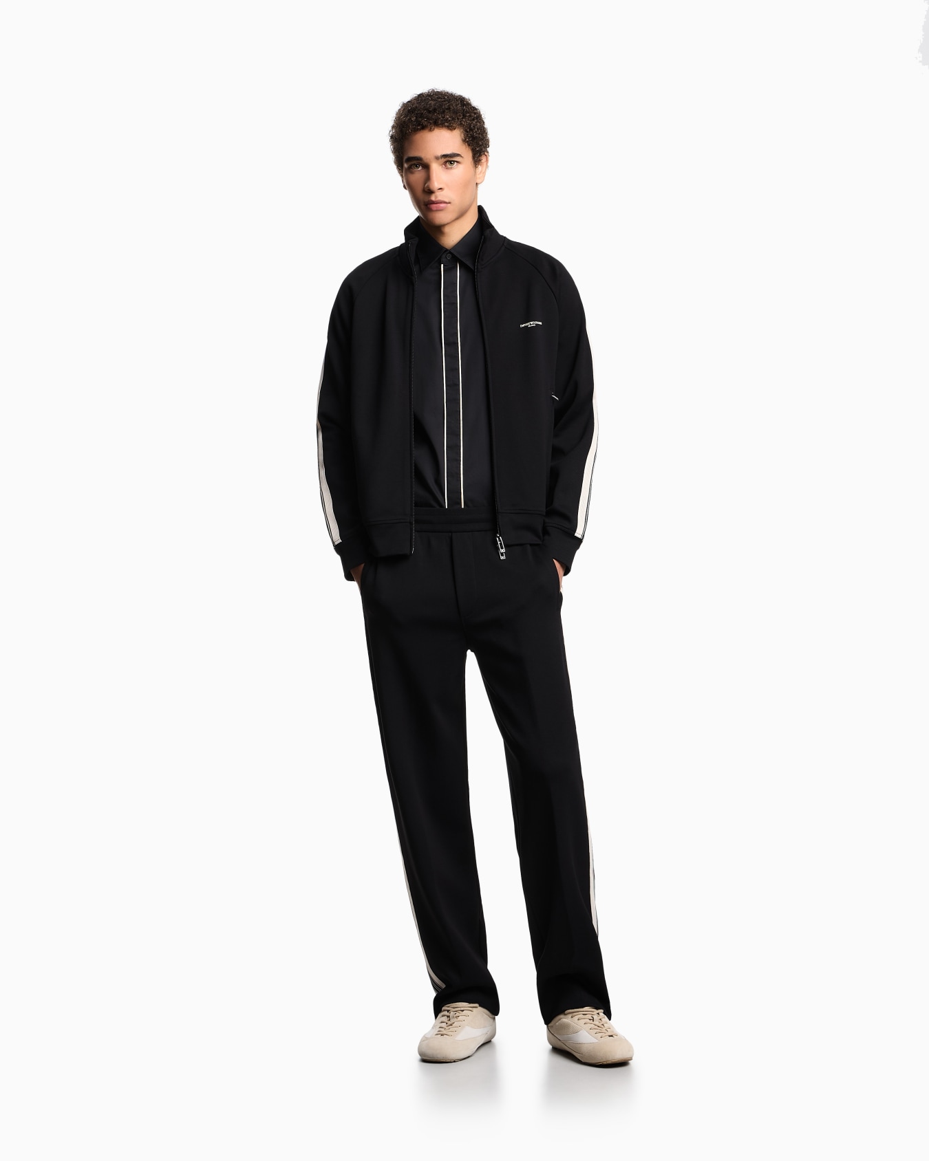 Pima cotton shirt with piping Slide 2