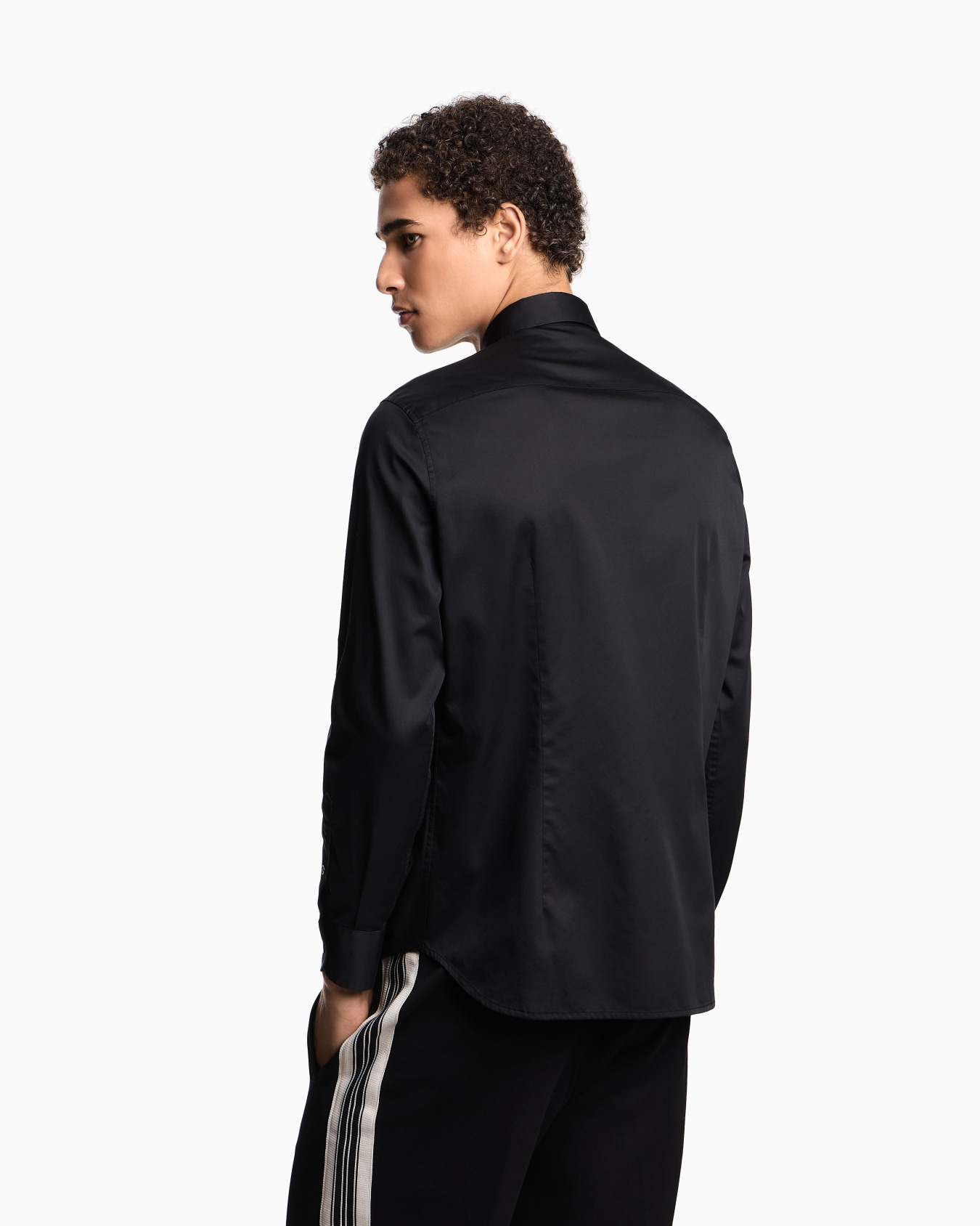 Pima cotton shirt with piping Slide 3