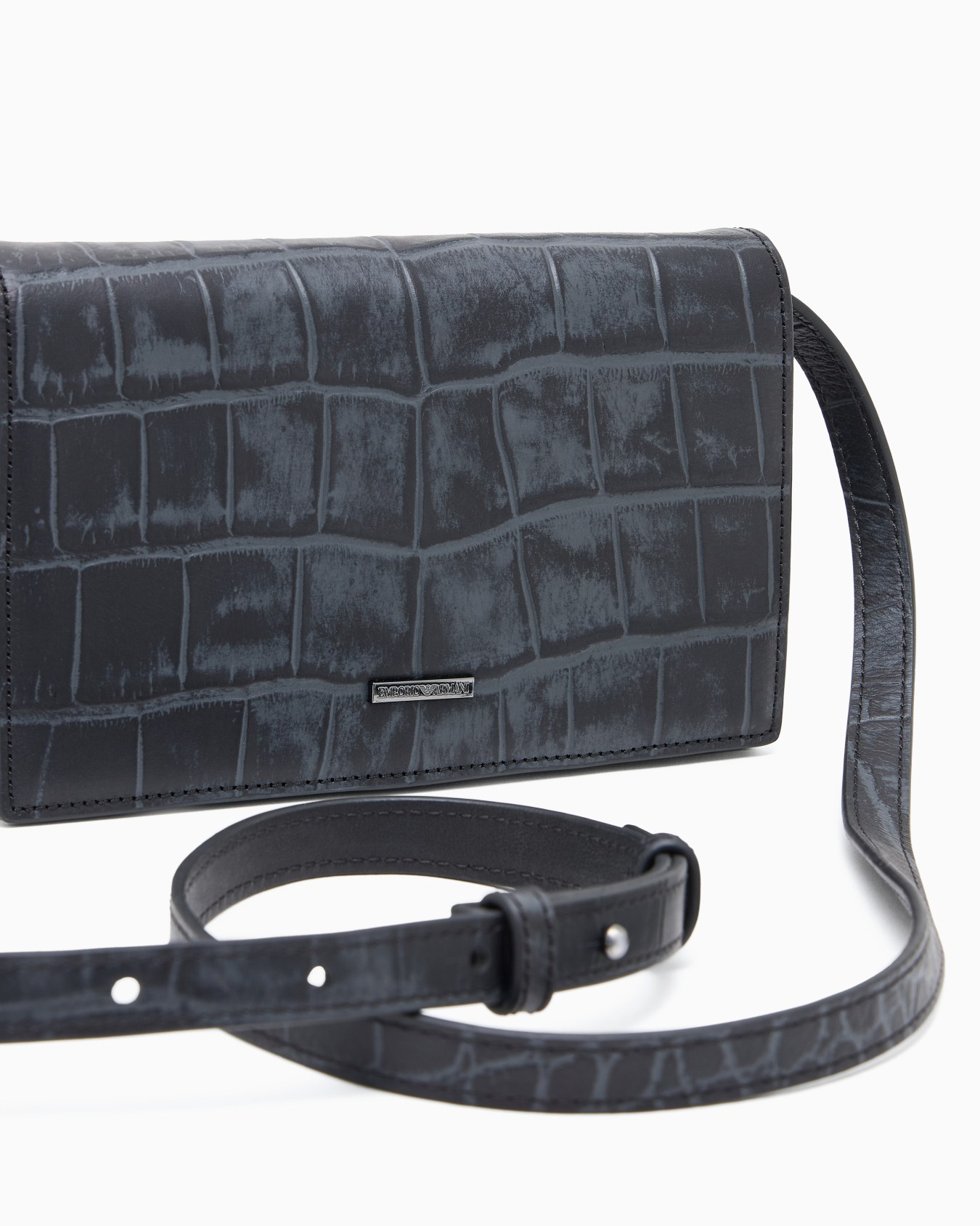 Trousse à accessoires avec bandoulière en cuir imprimé crocodile Diapositive 4