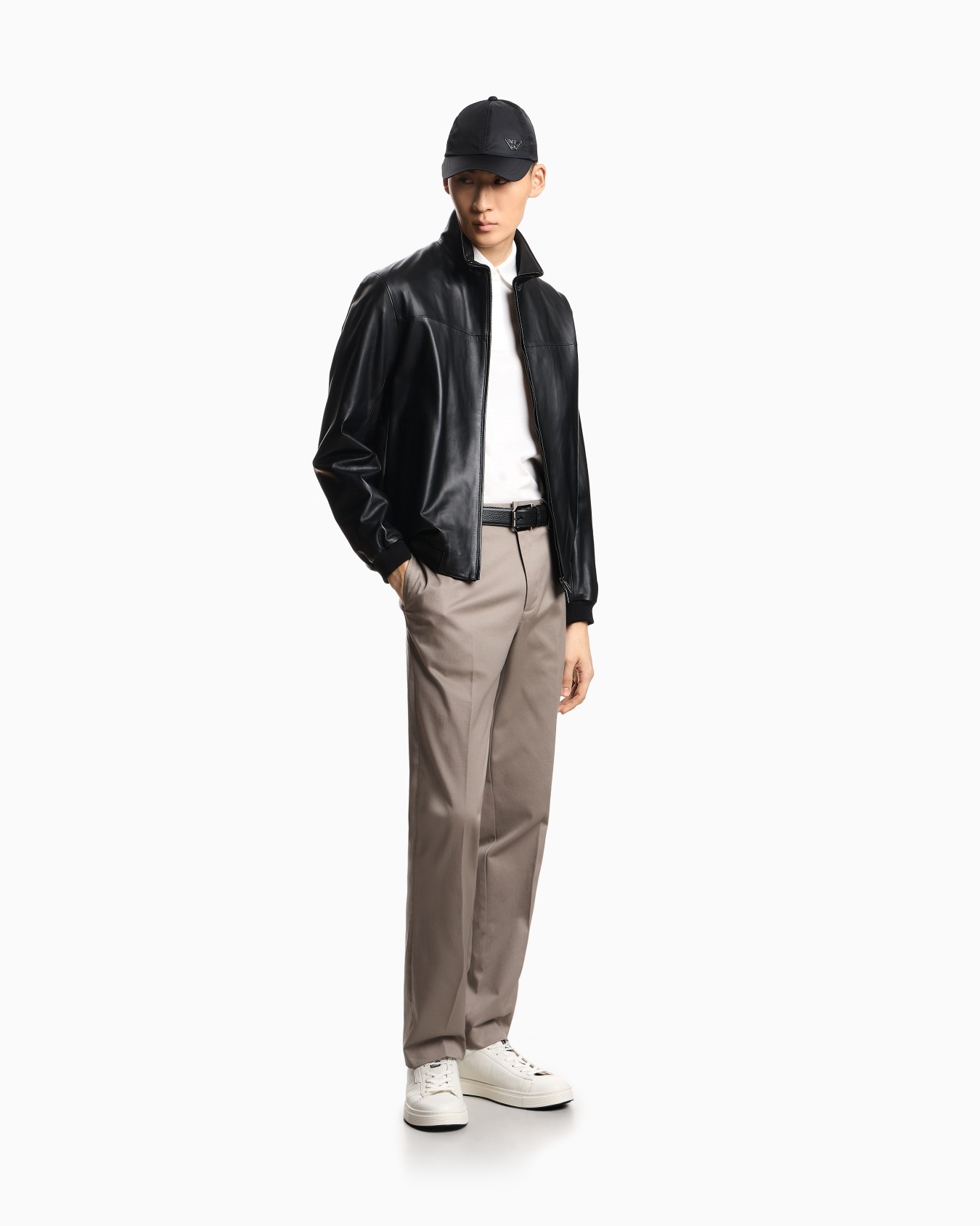 Pantalones chinos de algodón cómodo Diapositiva 1