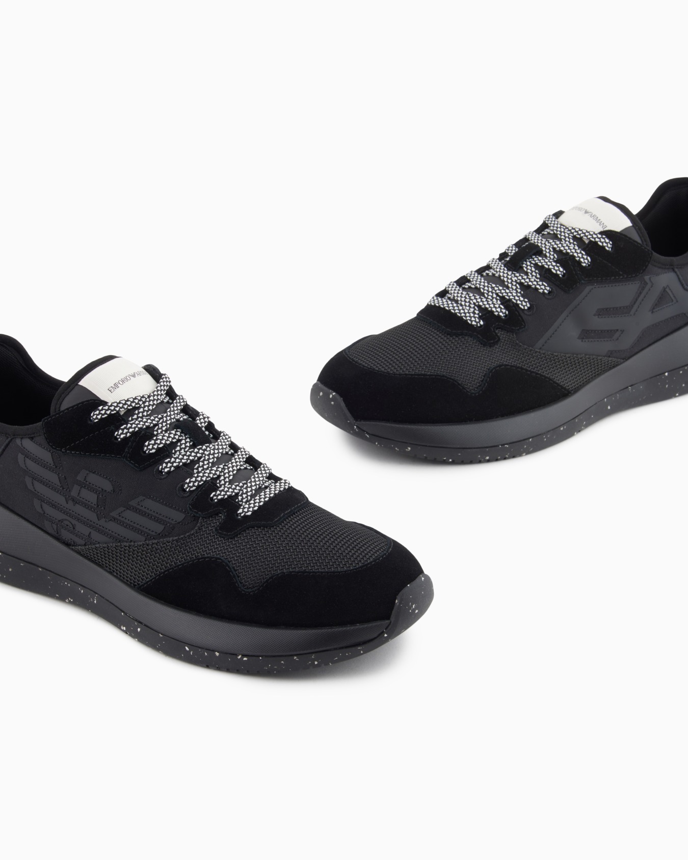 Deportivas de nailon con detalles de piel y malla Diapositiva 4