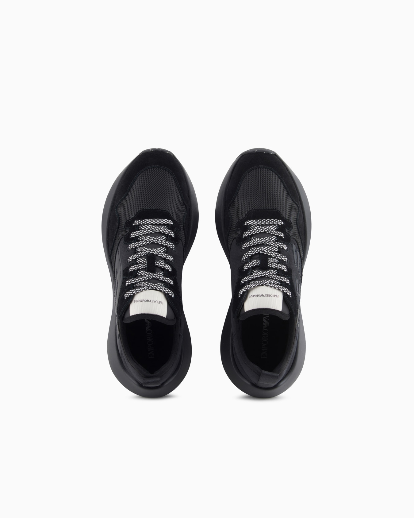 Deportivas de nailon con detalles de piel y malla Diapositiva 2