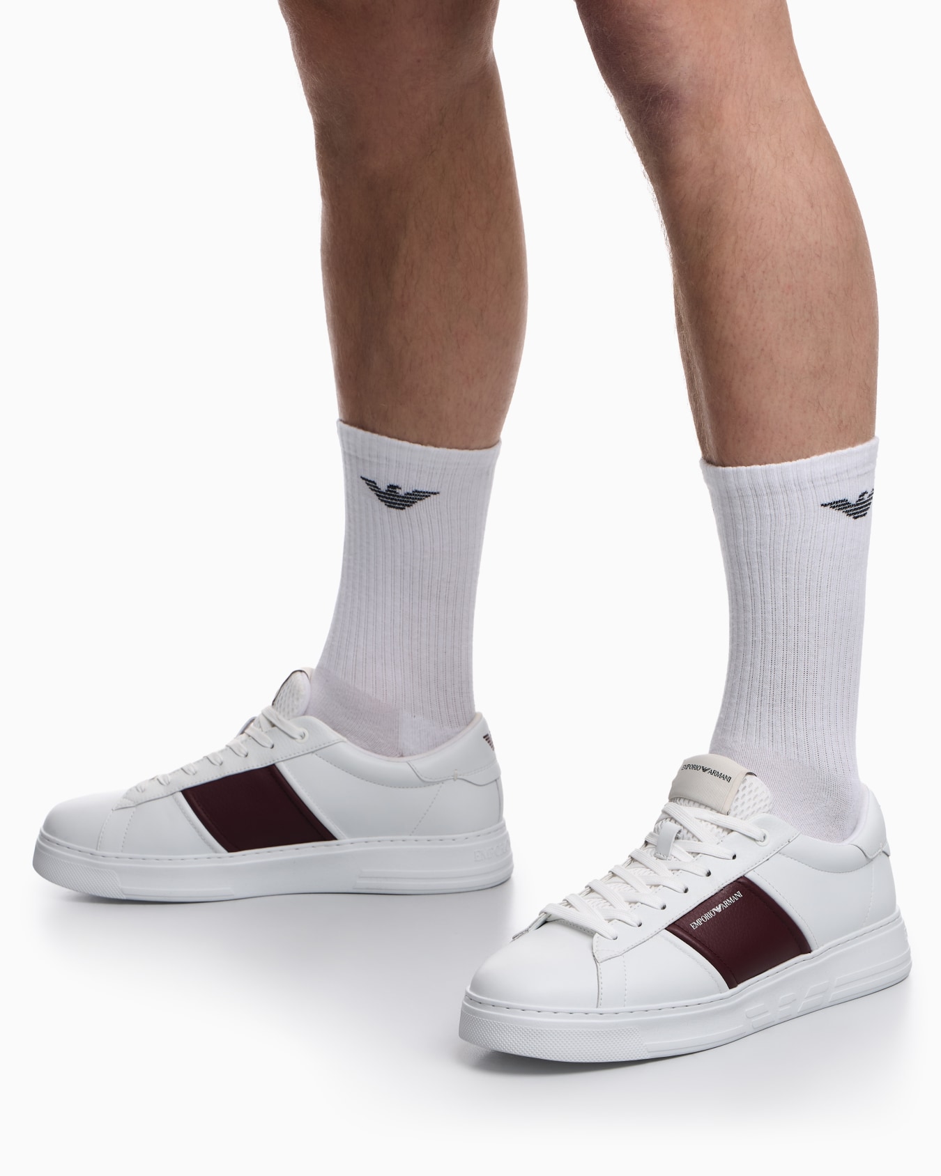 スニーカー レザー コントラストストライプ スライドする 6