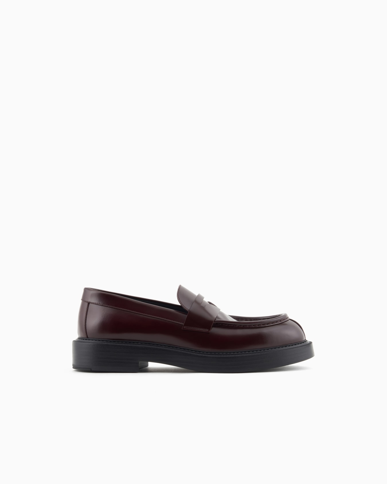 Mocasines en piel cepillada Diapositiva 0