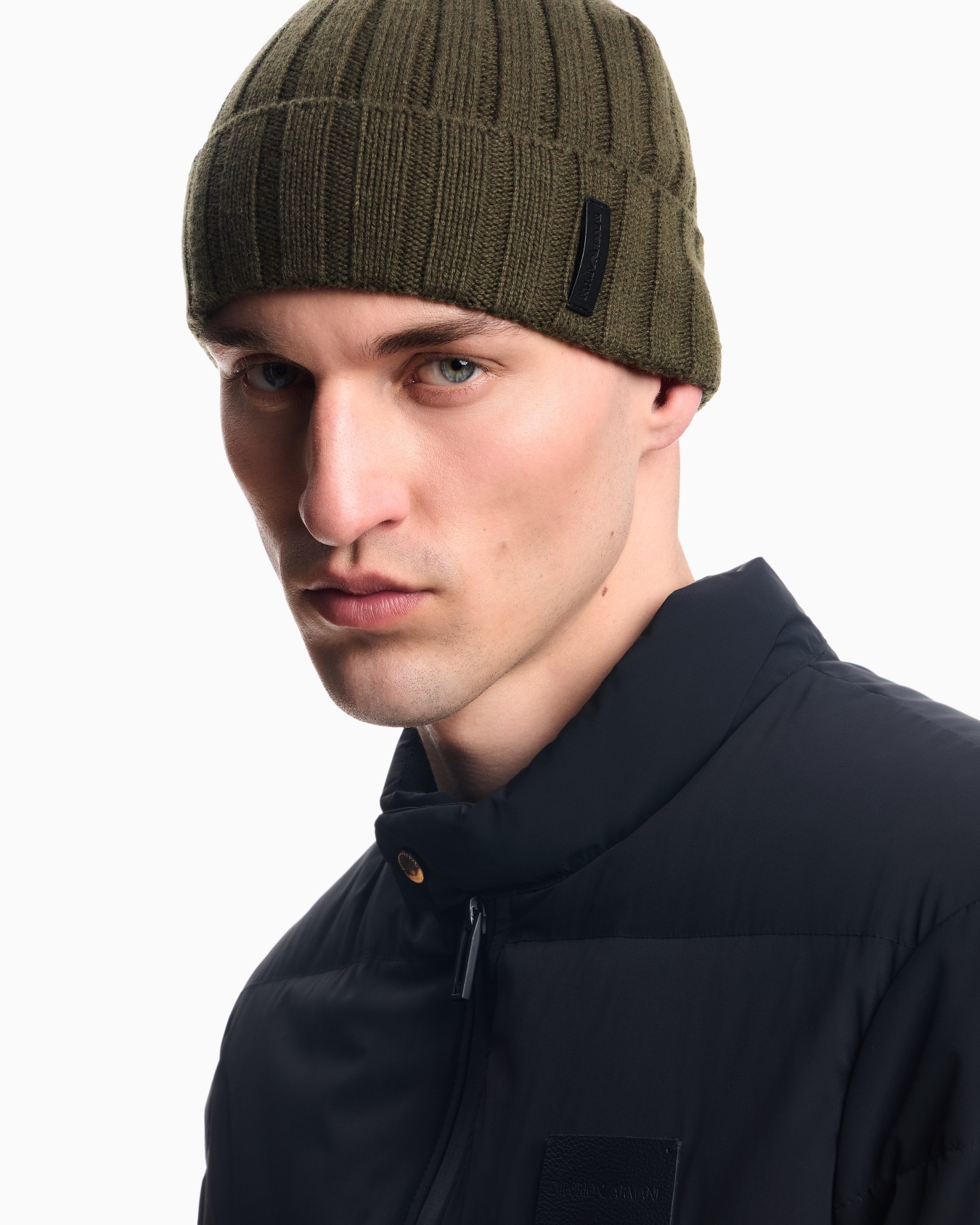 Rib-effect wool and cashmere blend beanie Slide 1