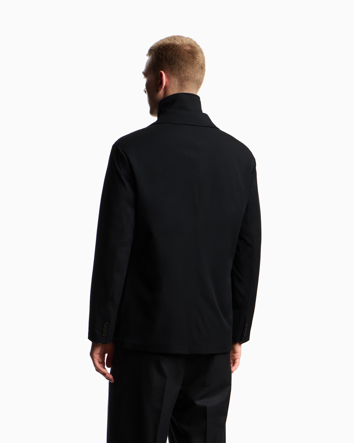 Wattierter Blazer mit mehreren Taschen, gefertigt aus Nylon-Stretch-Twill Folie 2